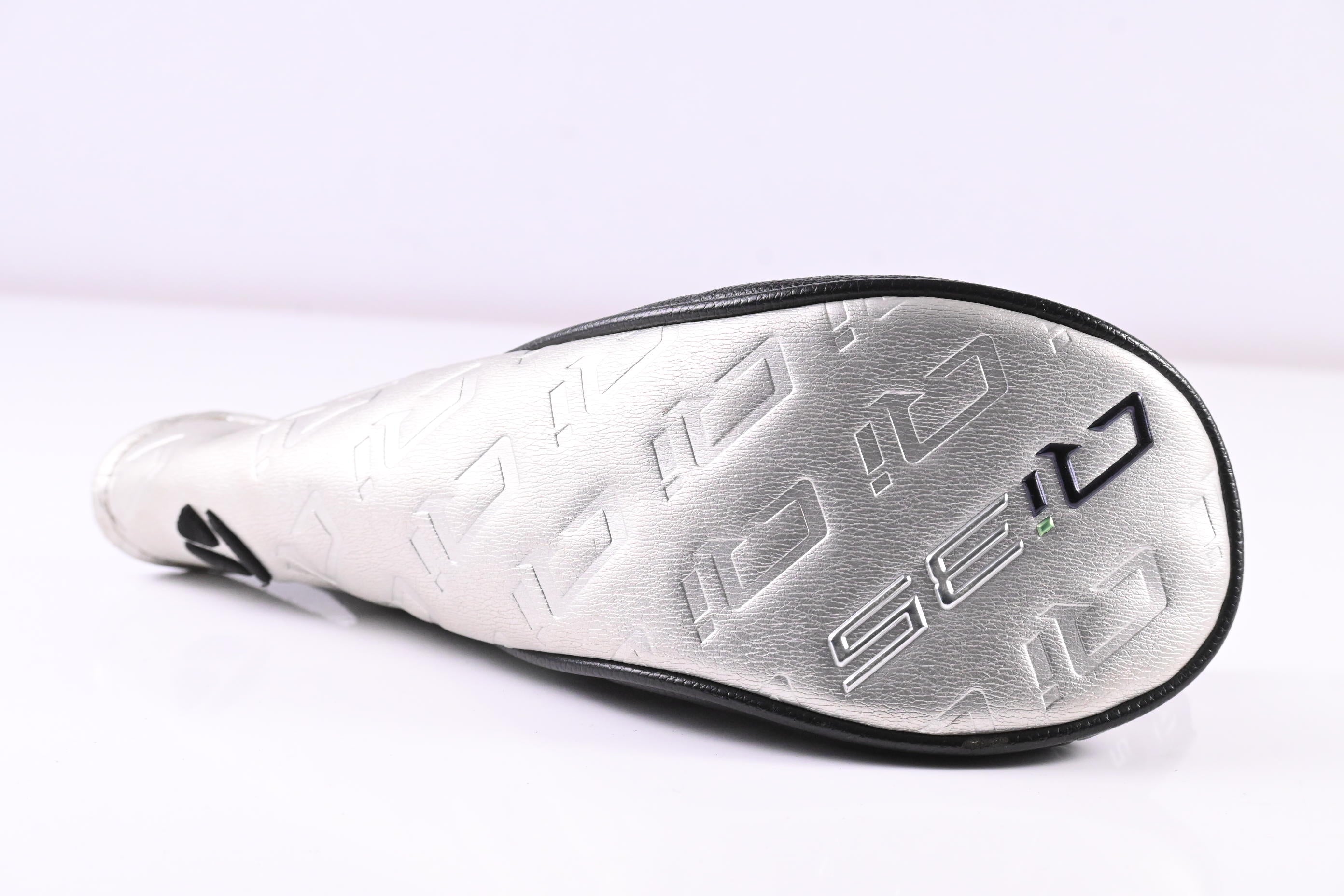 Taylormade Qi35 #3 Hybrid / 19 Degree / Stiff Flex Fujikura Ventus Blue 7 Shaft
