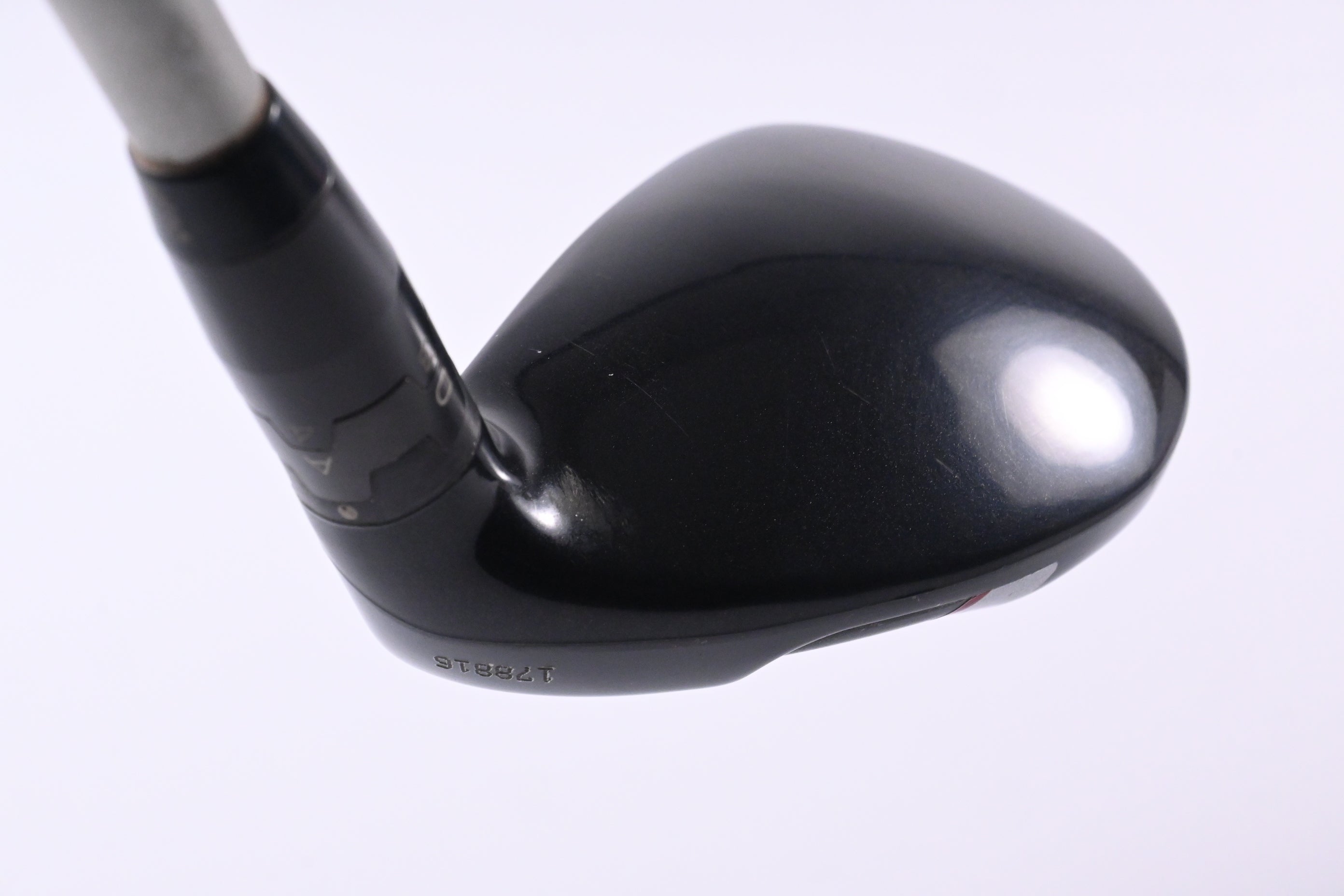 Titleist 913H #3 Hybrid / 21 Degree / Regular Flex Diamana S+ 70 Shaft