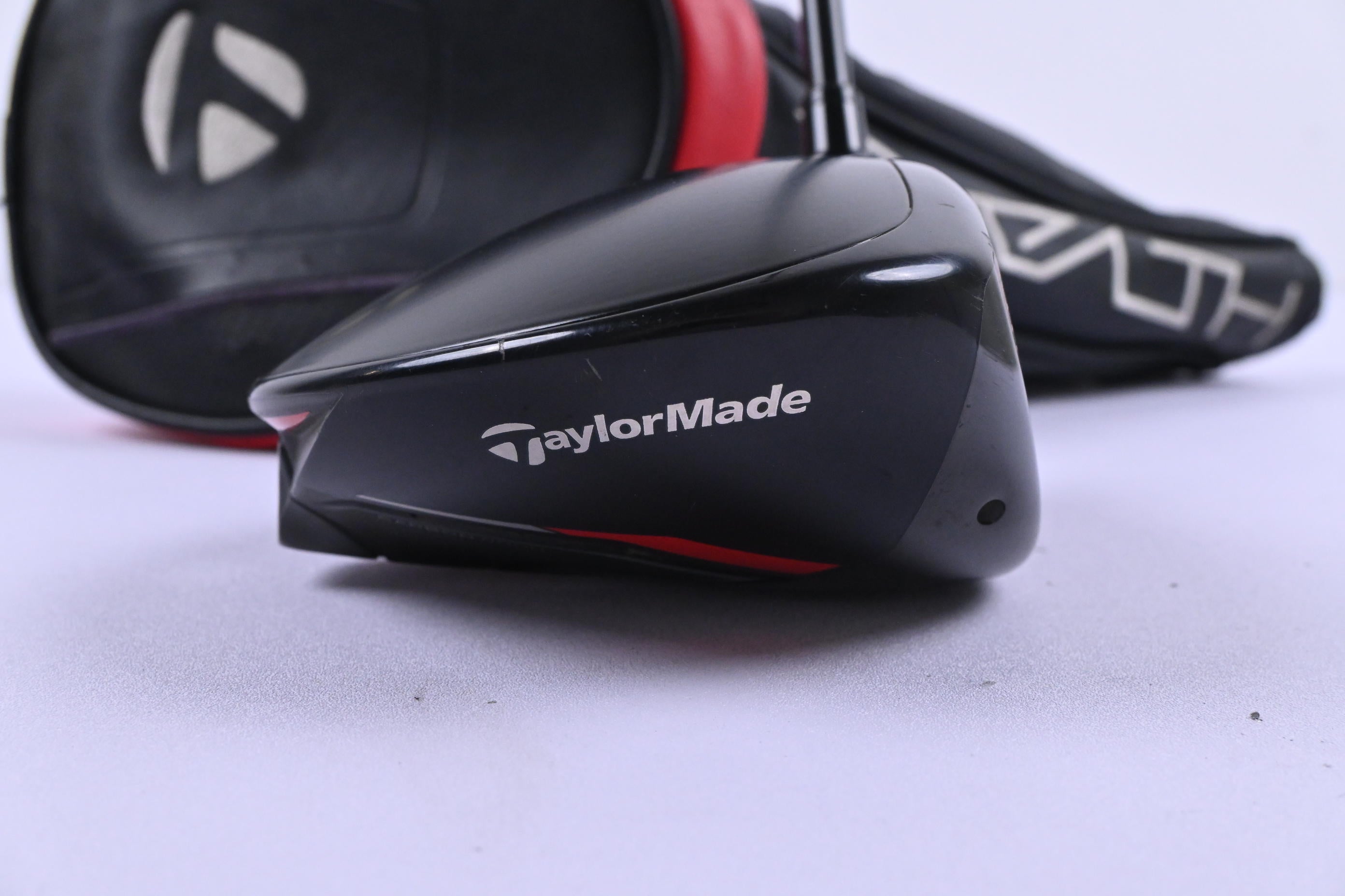 Taylormade Stealth HD Driver / 10.5 Degree / Regular Flex Ventus Red 5 Shaft