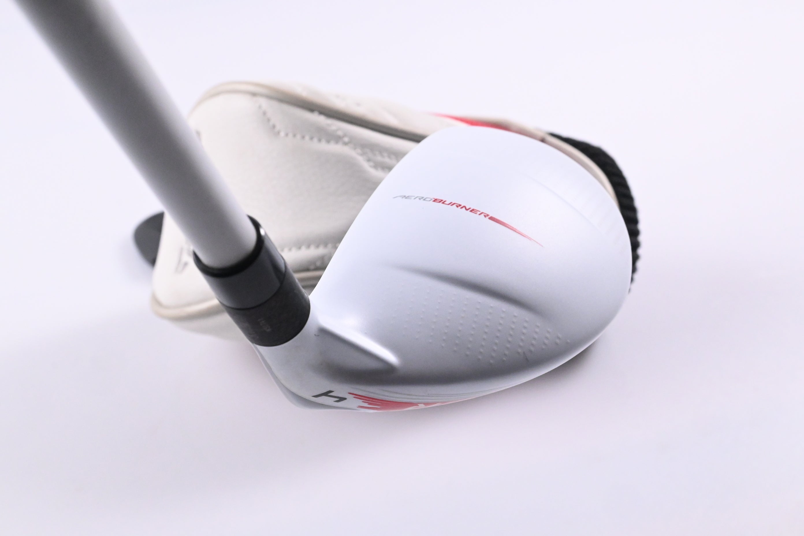 Taylormade Aeroburner #4 Hybrid / 22 Degree / Regular Flex Matrix Speed Rulz 70 Shaft