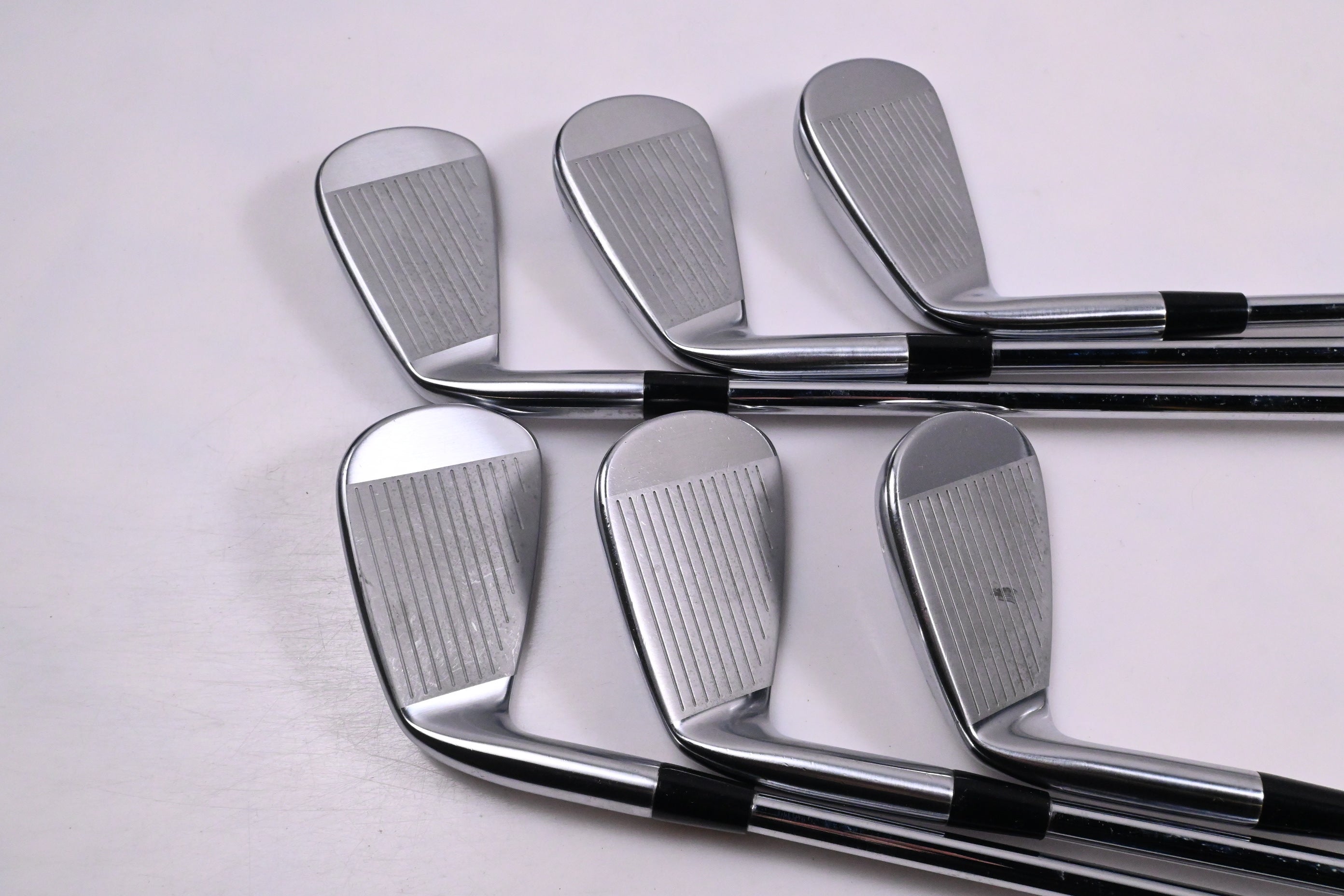 Mizuno Pro 245 Irons / 5-PW / Regular Flex Dynamic Gold Mid 100 R300 Shafts