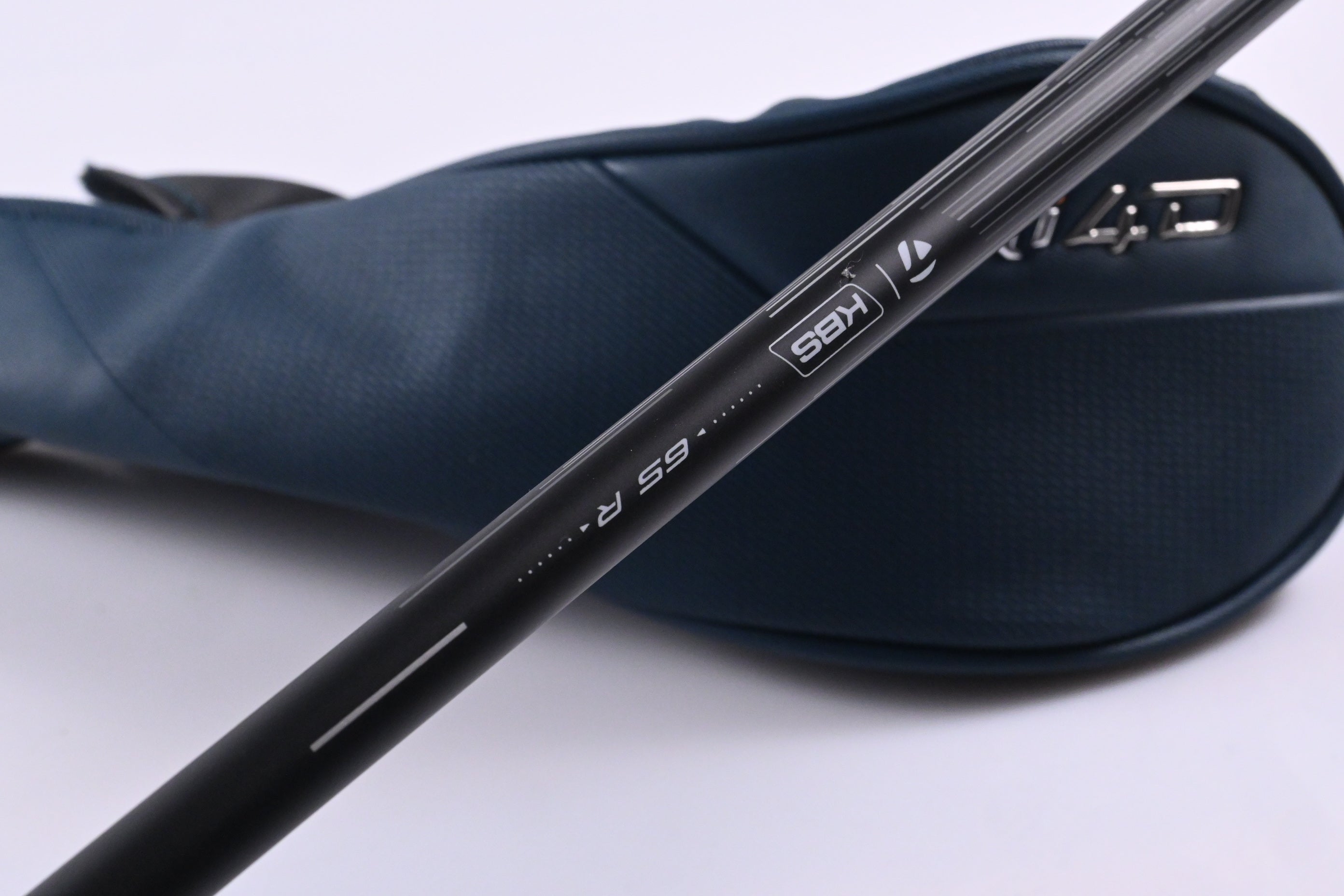 Taylormade Qi4D #4 Hybrid / 22 Degree / Regular Flex REAX 65 Shaft