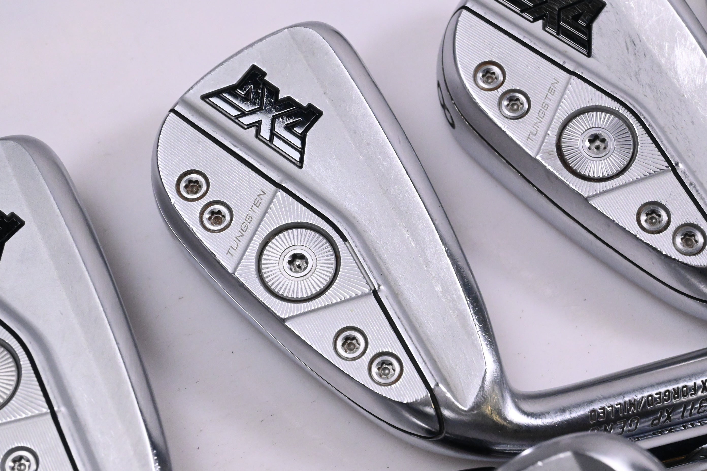 Left Hand PXG 0311 XP Gen6 Irons / 6-PW+GW+SW+LW / Regular Flex Dynamic Gold 105