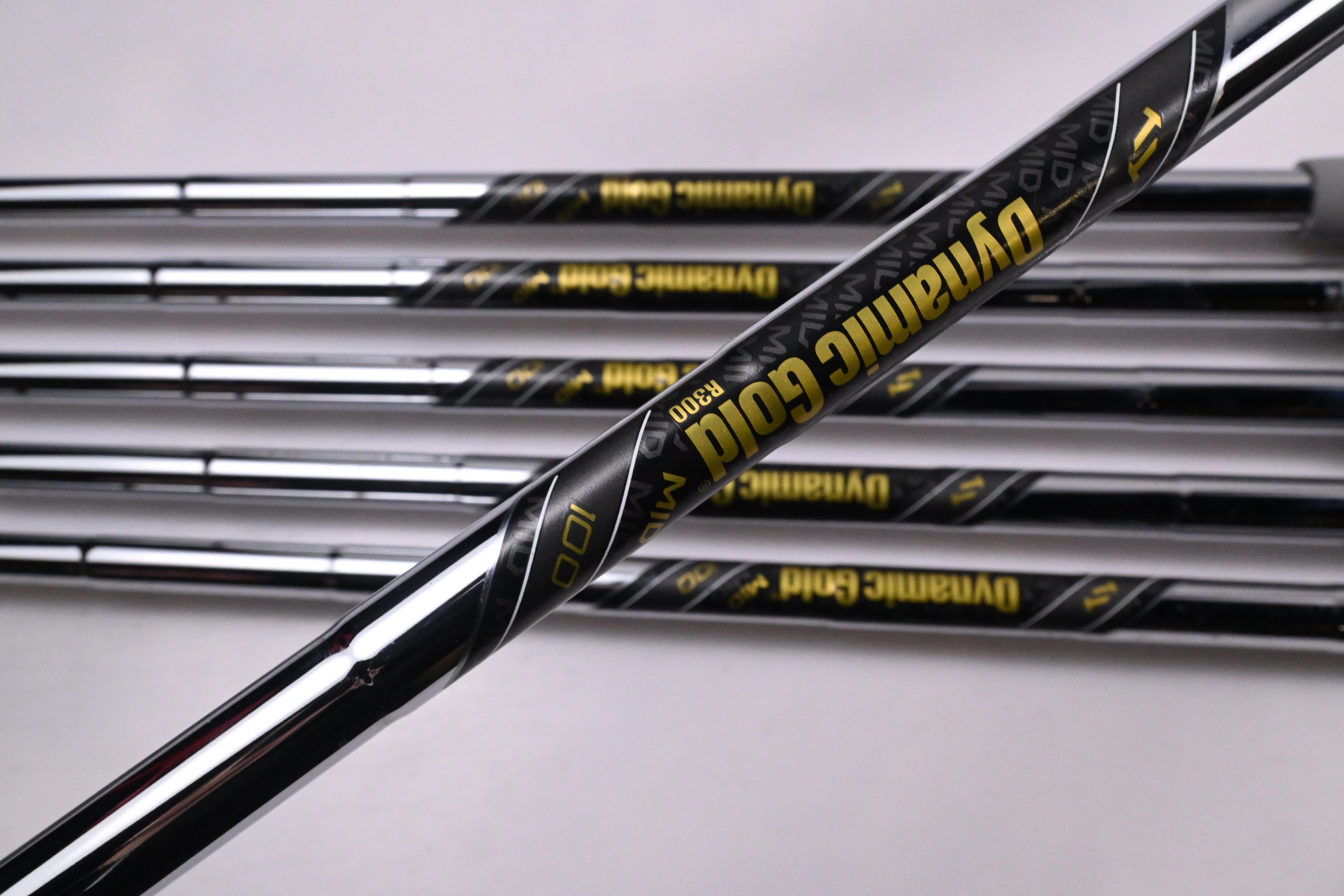 Mizuno Pro 245 Irons / 5-PW / Regular Flex Dynamic Gold Mid 100 R300 Shafts
