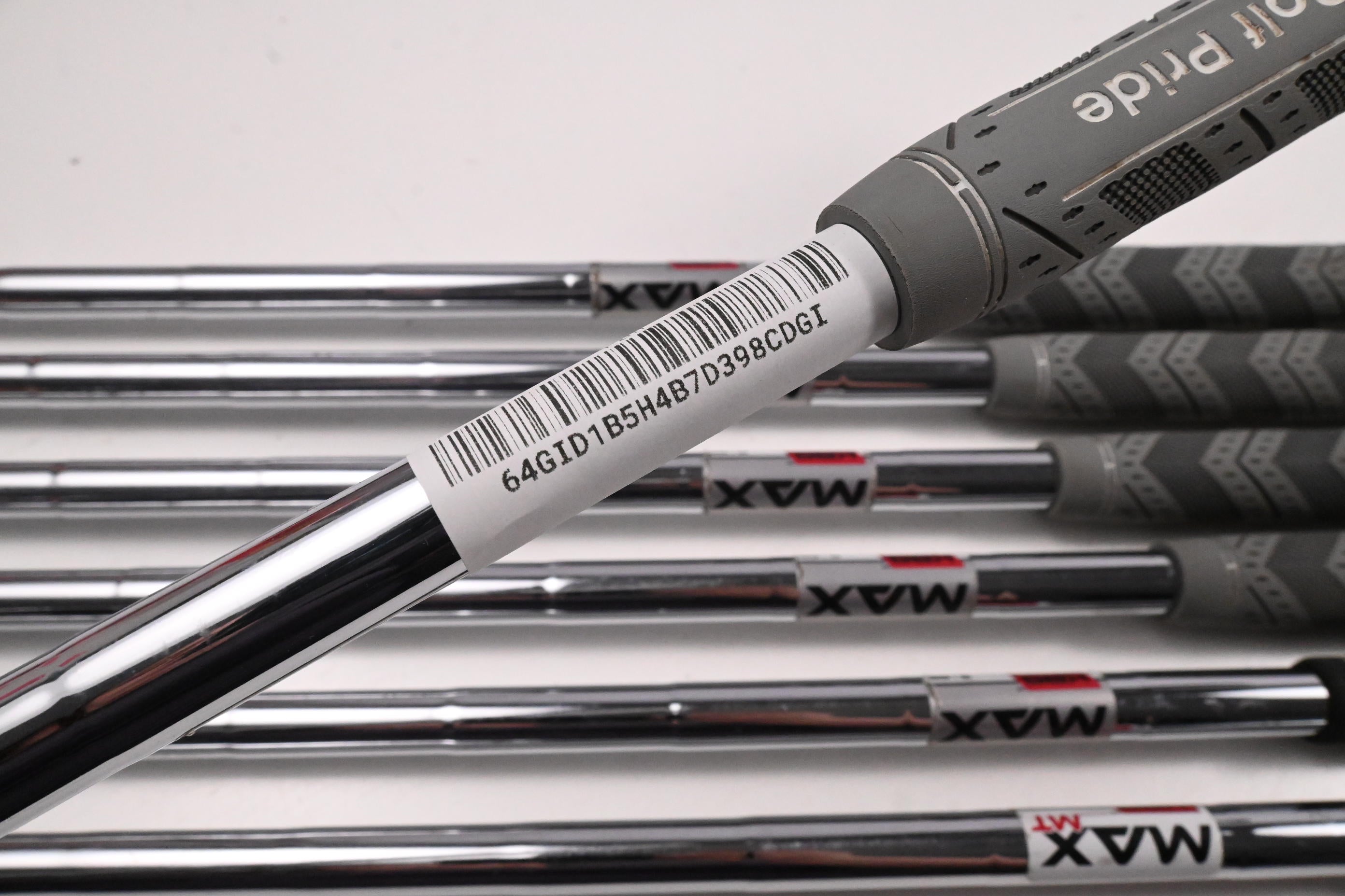 Taylormade SIM Max Irons / 4-PW / Stiff Flex KBS MAX 85 Shafts