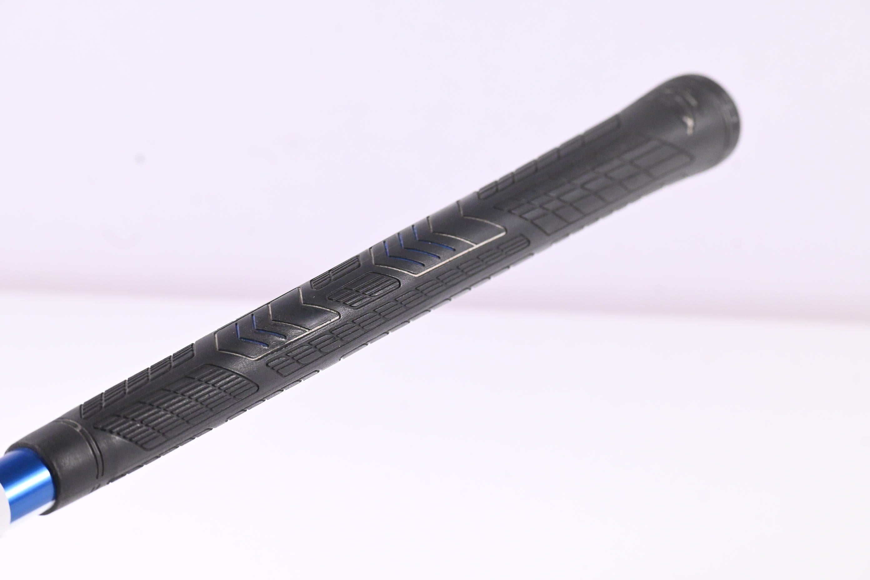 Cobra Speed LD M 2008 Driver / 10.5 Degree / Regular Flex Tour AD YS Shaft