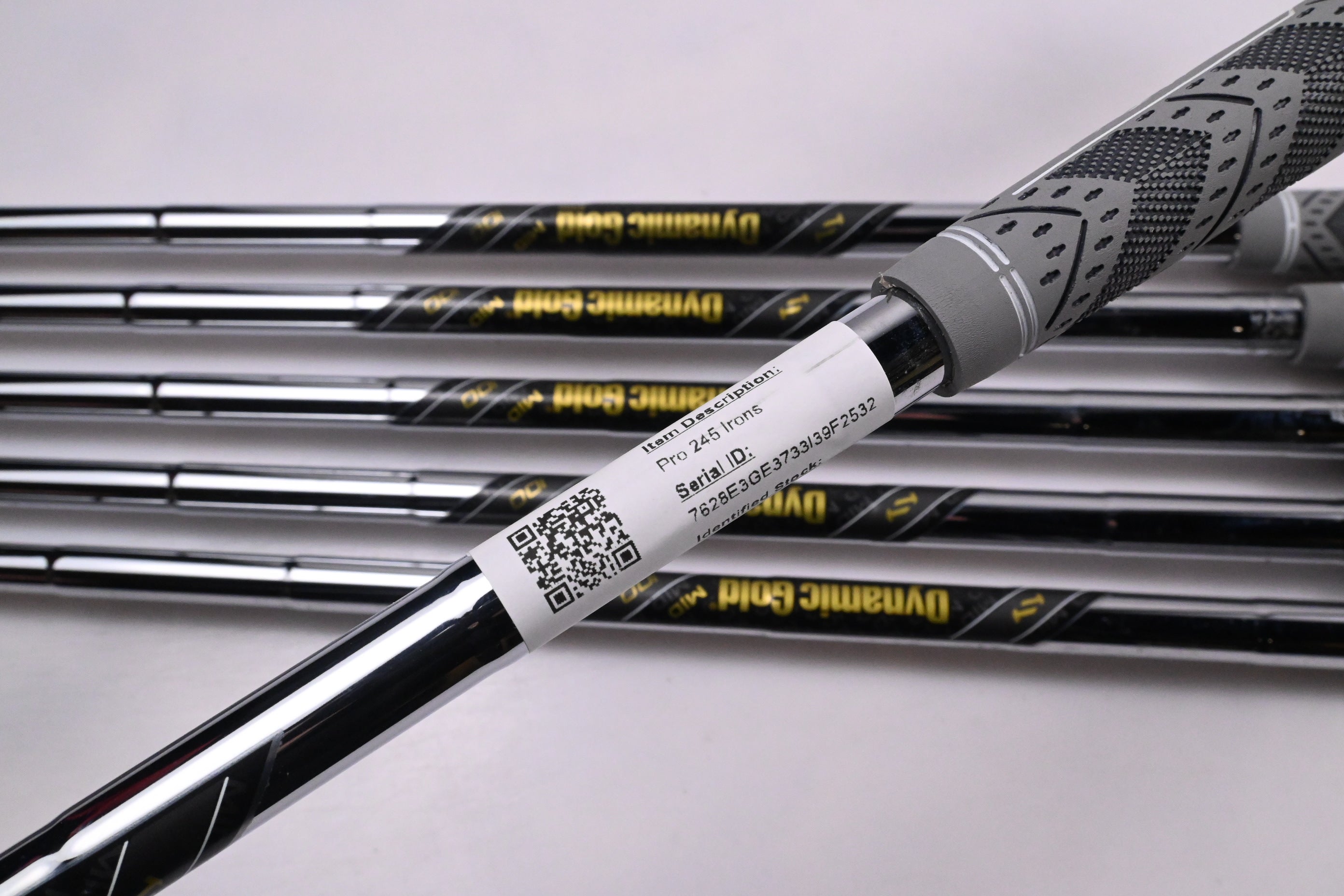 Mizuno Pro 245 Irons / 5-PW / Regular Flex Dynamic Gold Mid 100 R300 Shafts