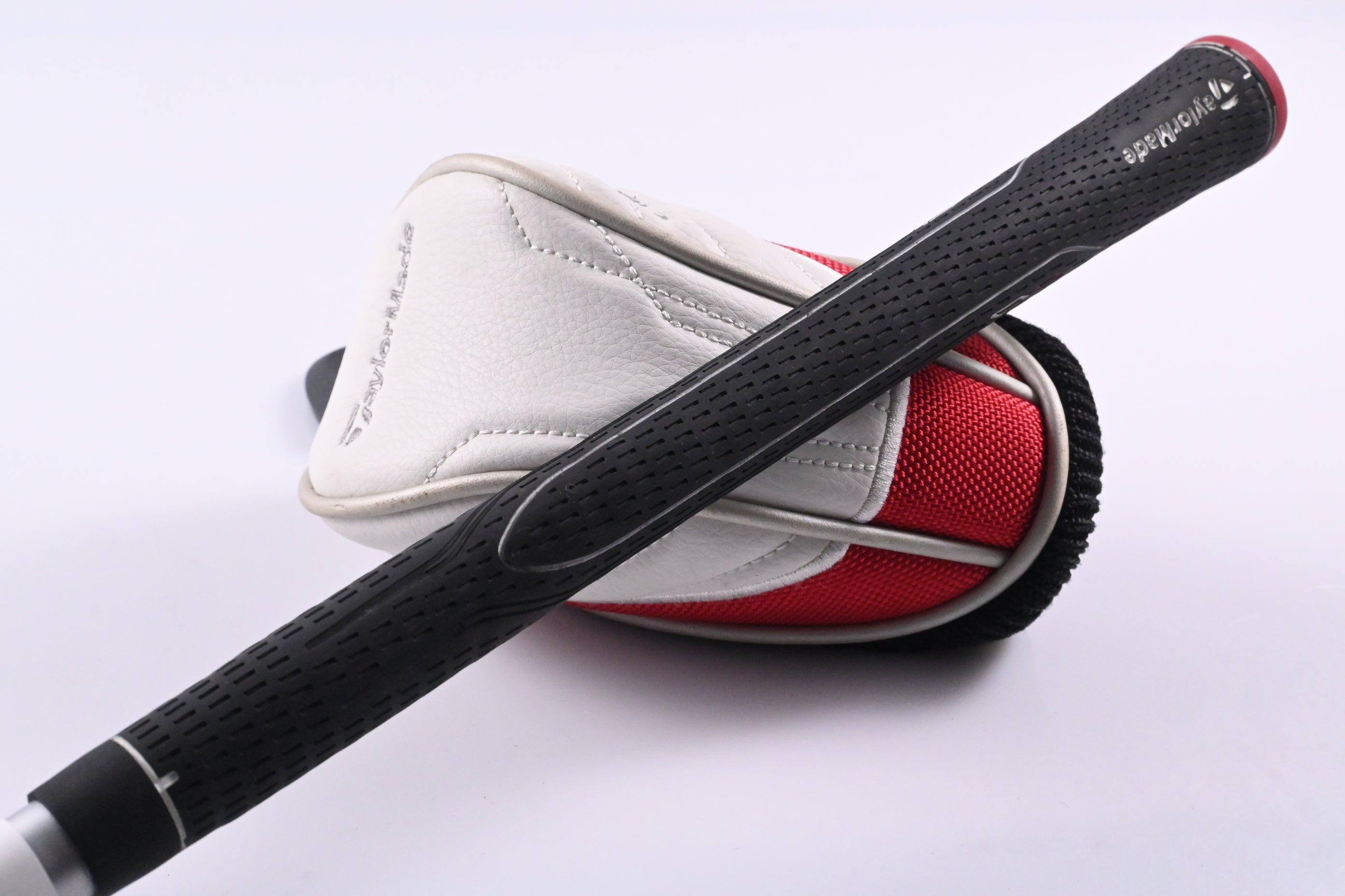 Taylormade Aeroburner #4 Hybrid / 22 Degree / Regular Flex Matrix Speed Rulz 70 Shaft