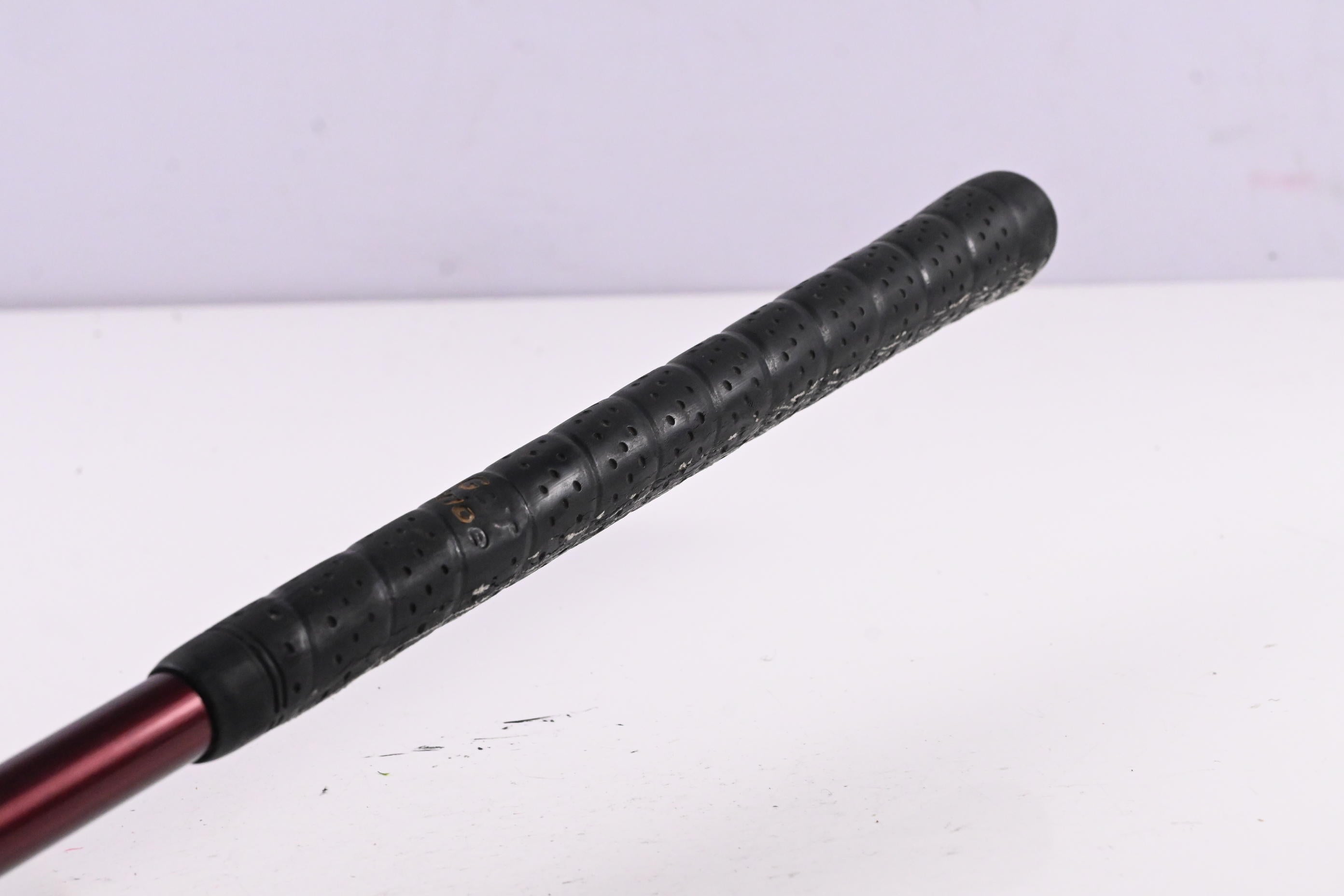 Titleist 975 J Driver / 9.5 Degree / Stiff Flex Graffaloy Pro Lite 35 Shaft