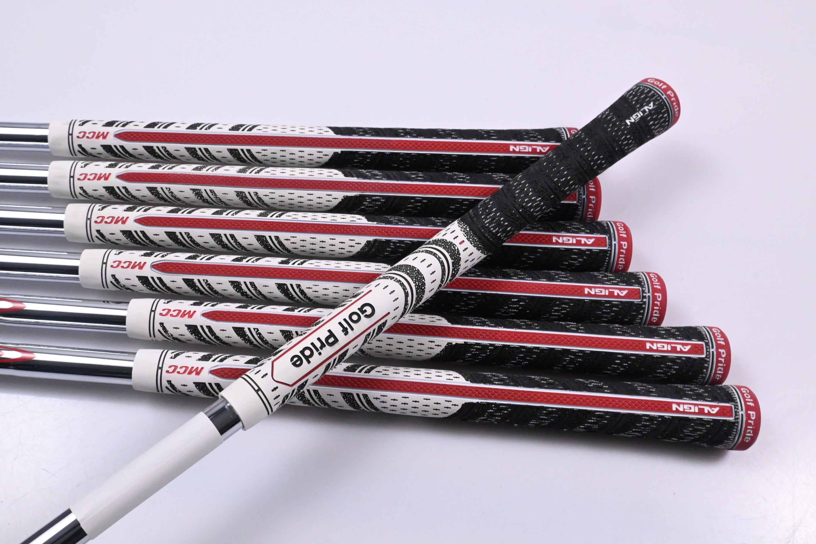 Titleist 680 Forged Irons / 4-PW / Stiff Flex N.S.Pro Modus3 Tour 120 Shafts