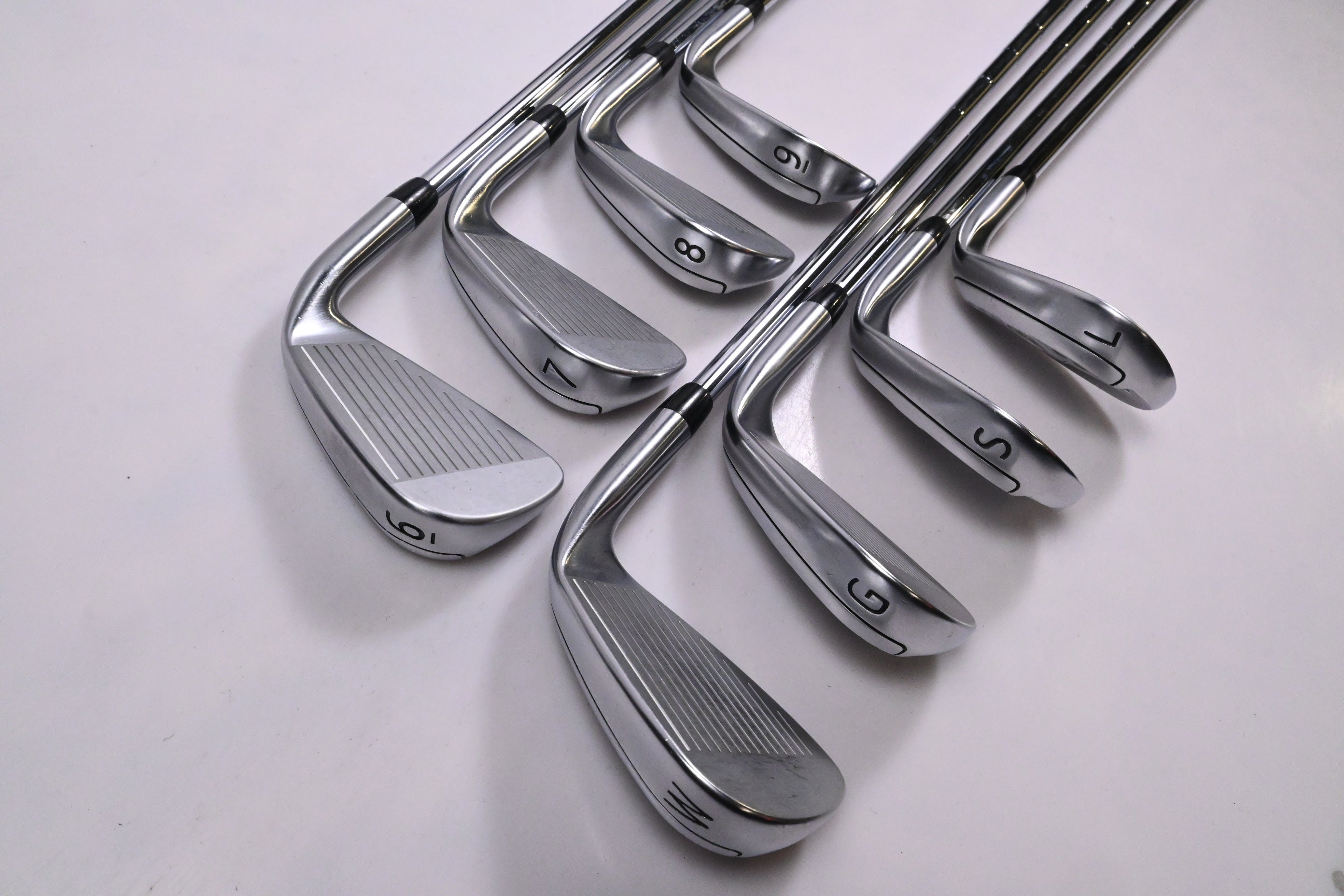 Left Hand PXG 0311 XP Gen6 Irons / 6-PW+GW+SW+LW / Regular Flex Dynamic Gold 105