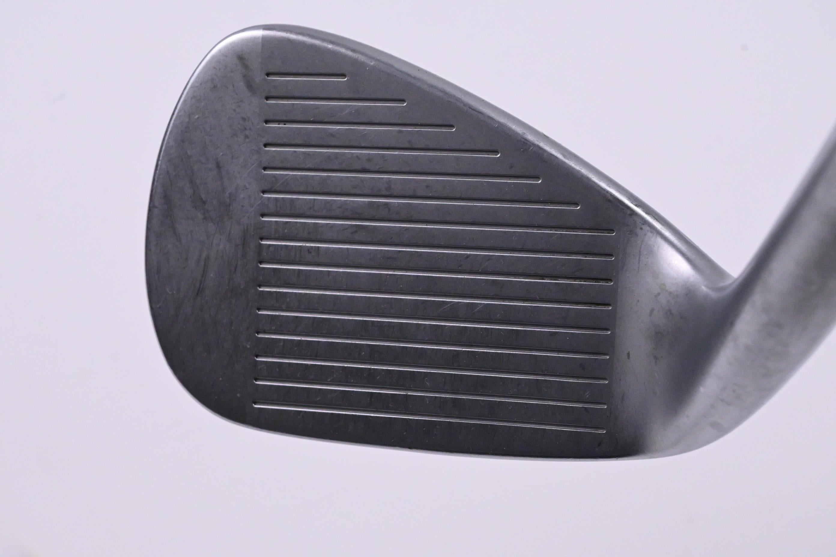 Taylormade P790 2021 Pitching Wedge / 46 Degree / Stiff Flex Dynamic Gold 105 Shaft