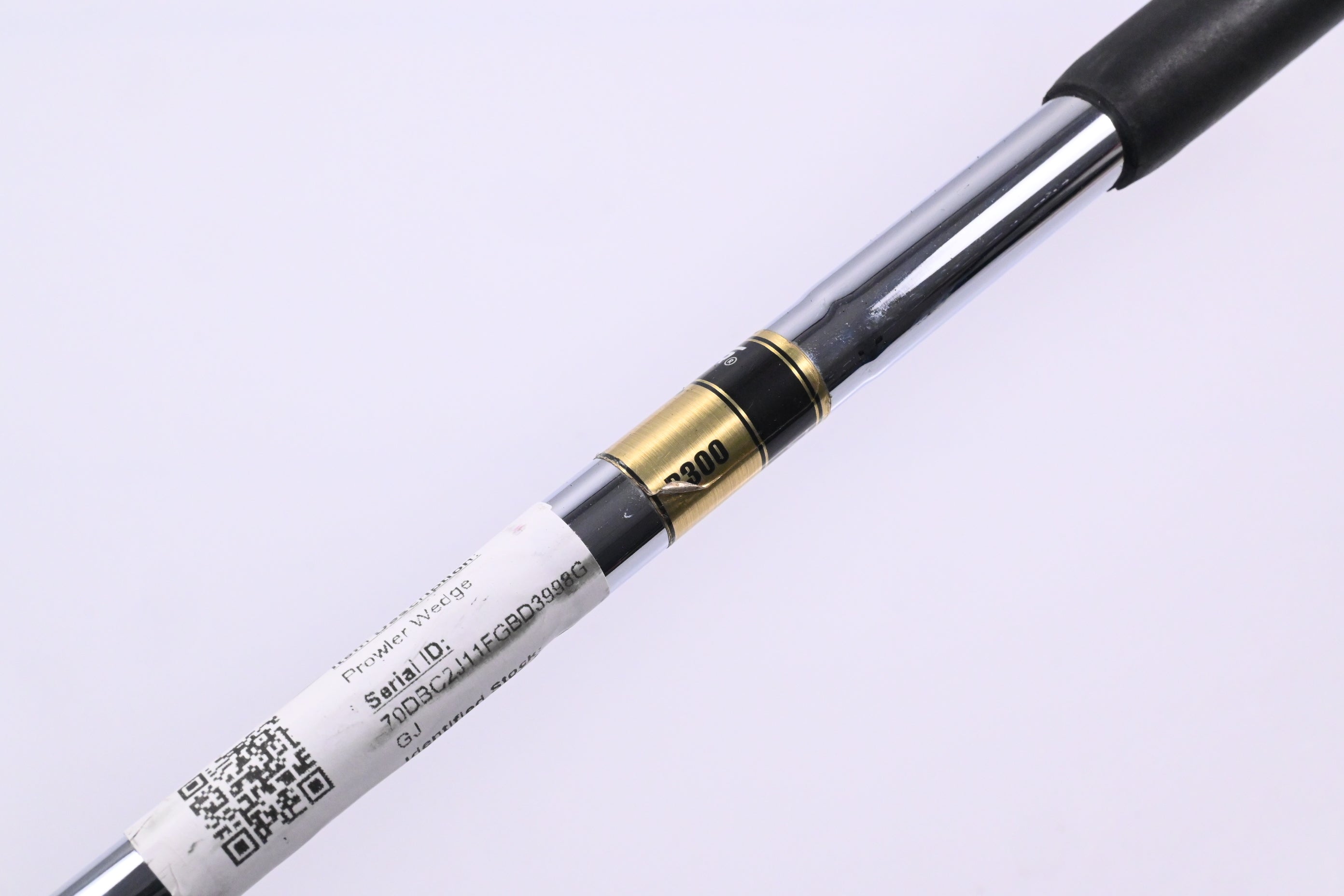 Lynx Prowler Gap Wedge / 52 Degree / Regular Flex Dynamic Gold R300 Shaft