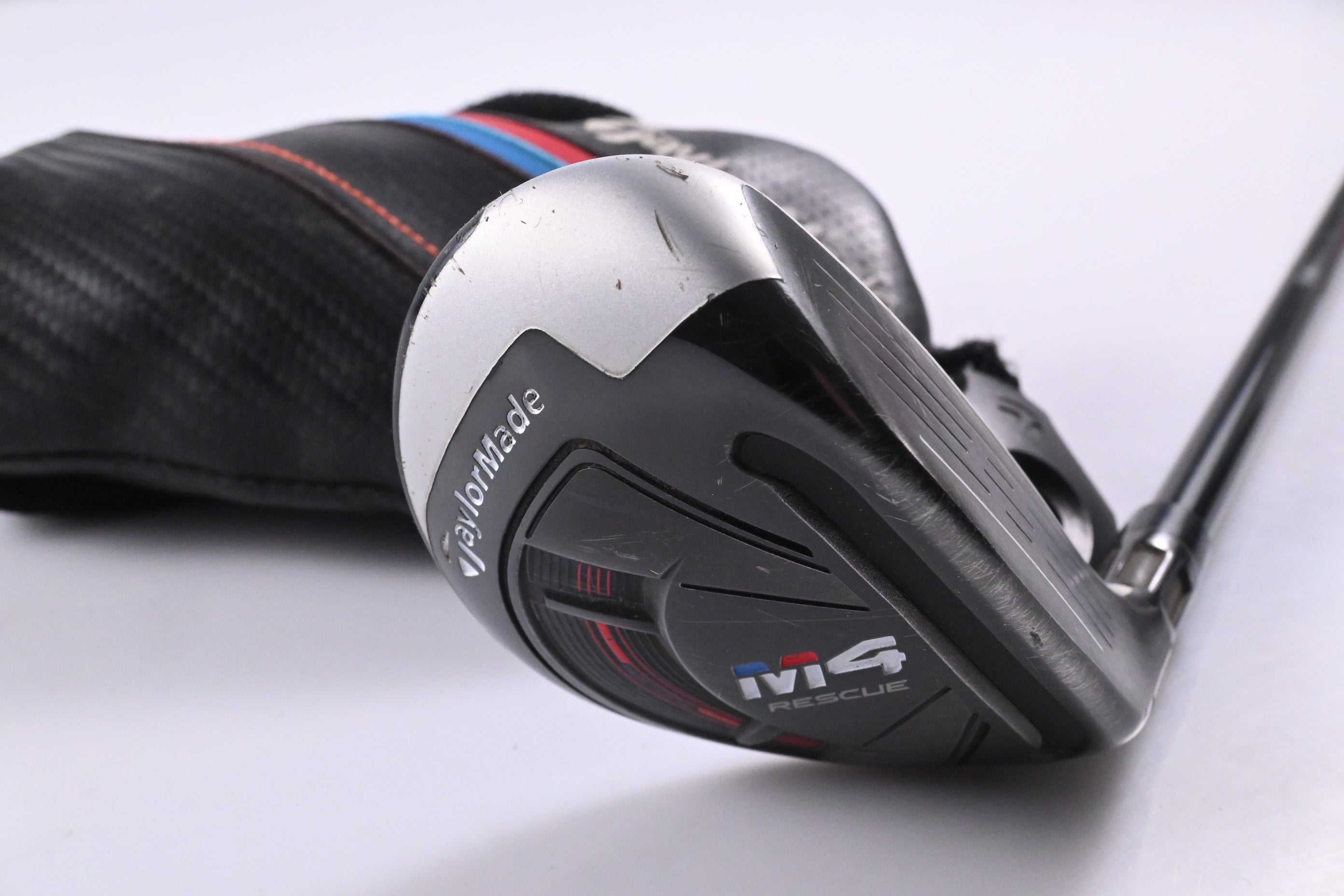 Taylormade M4 #3 Hybrid / 19 Degree / Regular Flex Fujikura Atmos Red 6 Shaft