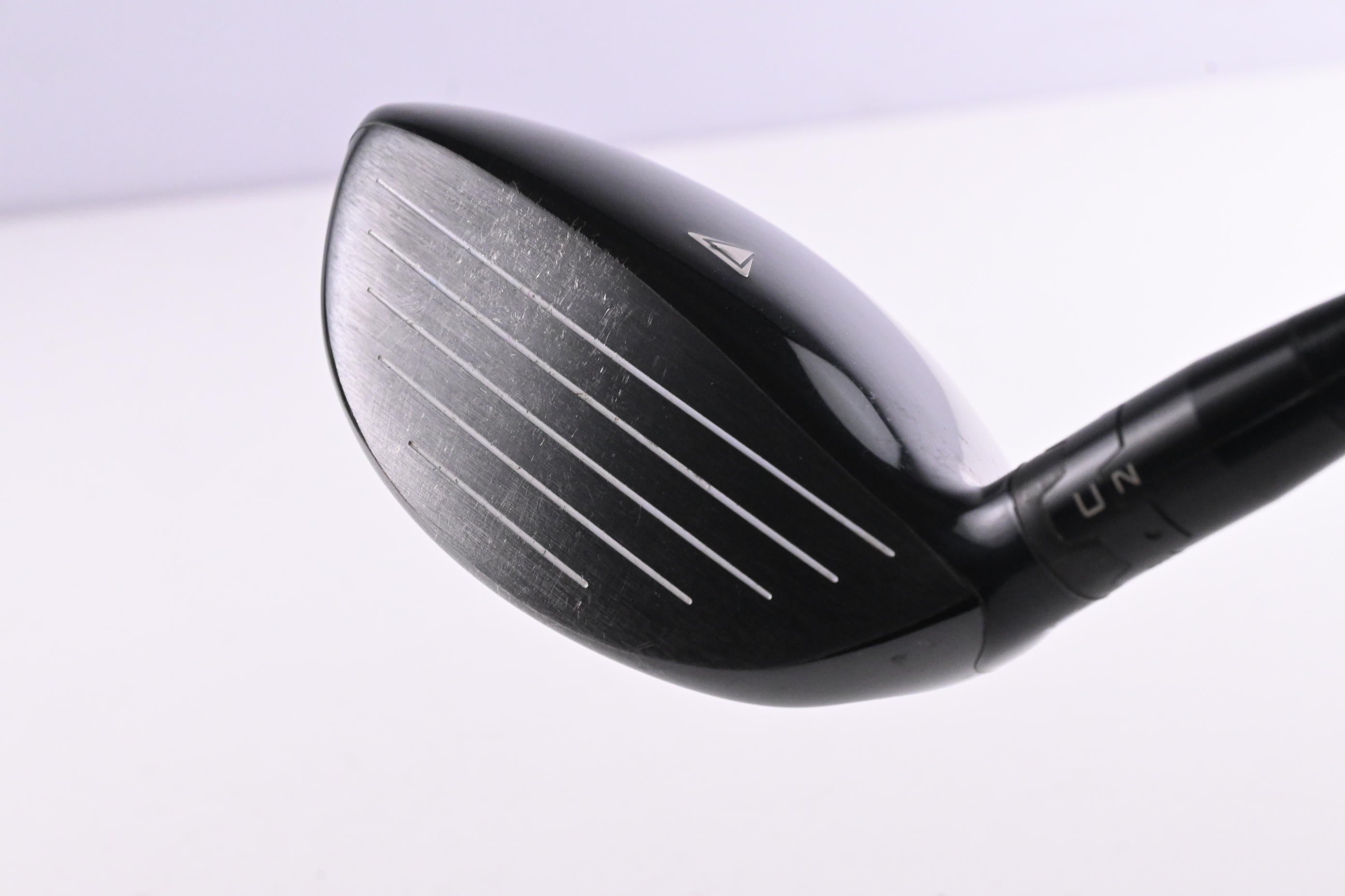 Titleist 915 F #3 Wood / 15 Degree / Regular Flex Tensei AV Blue 65 Shaft