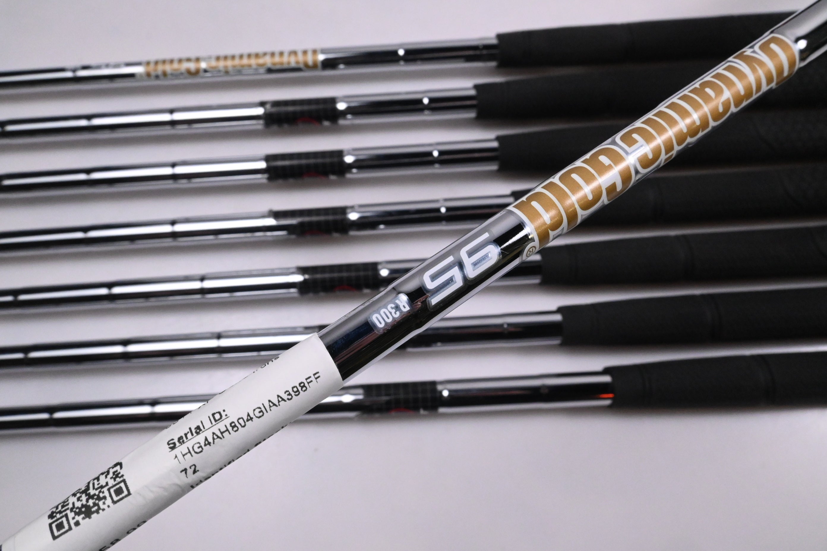 Left Hand PXG 0311 XP Gen6 Irons / 6-PW+GW+SW+LW / Regular Flex Dynamic Gold 105