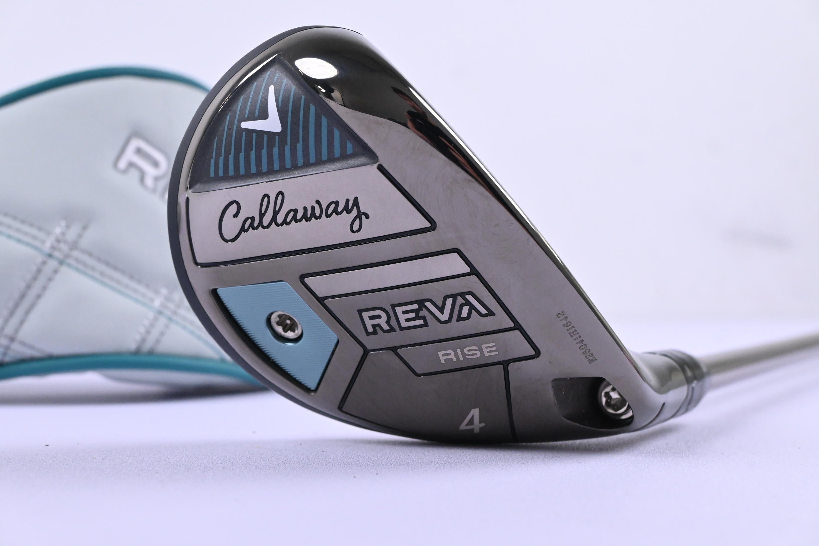 Ladies Callaway Reva Rise #4 Hybrid / 22 Degree / Ladies Flex UST LIN-Q LTE 4