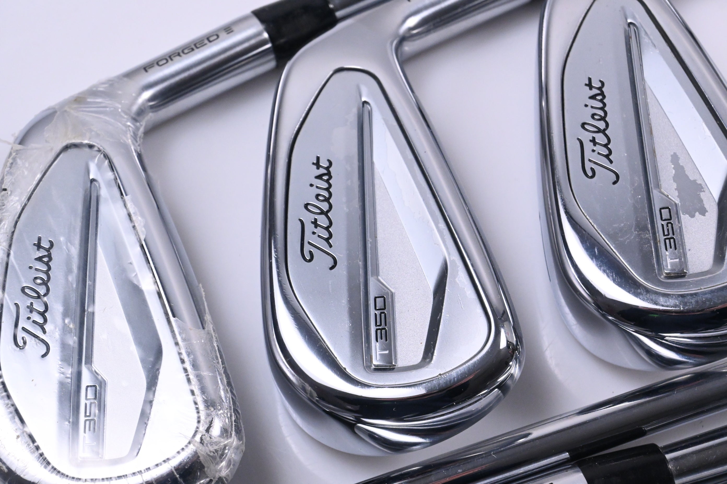Titleist T350 Irons / 5-PW+48° / Regular Flex AMT Red R300 Shafts