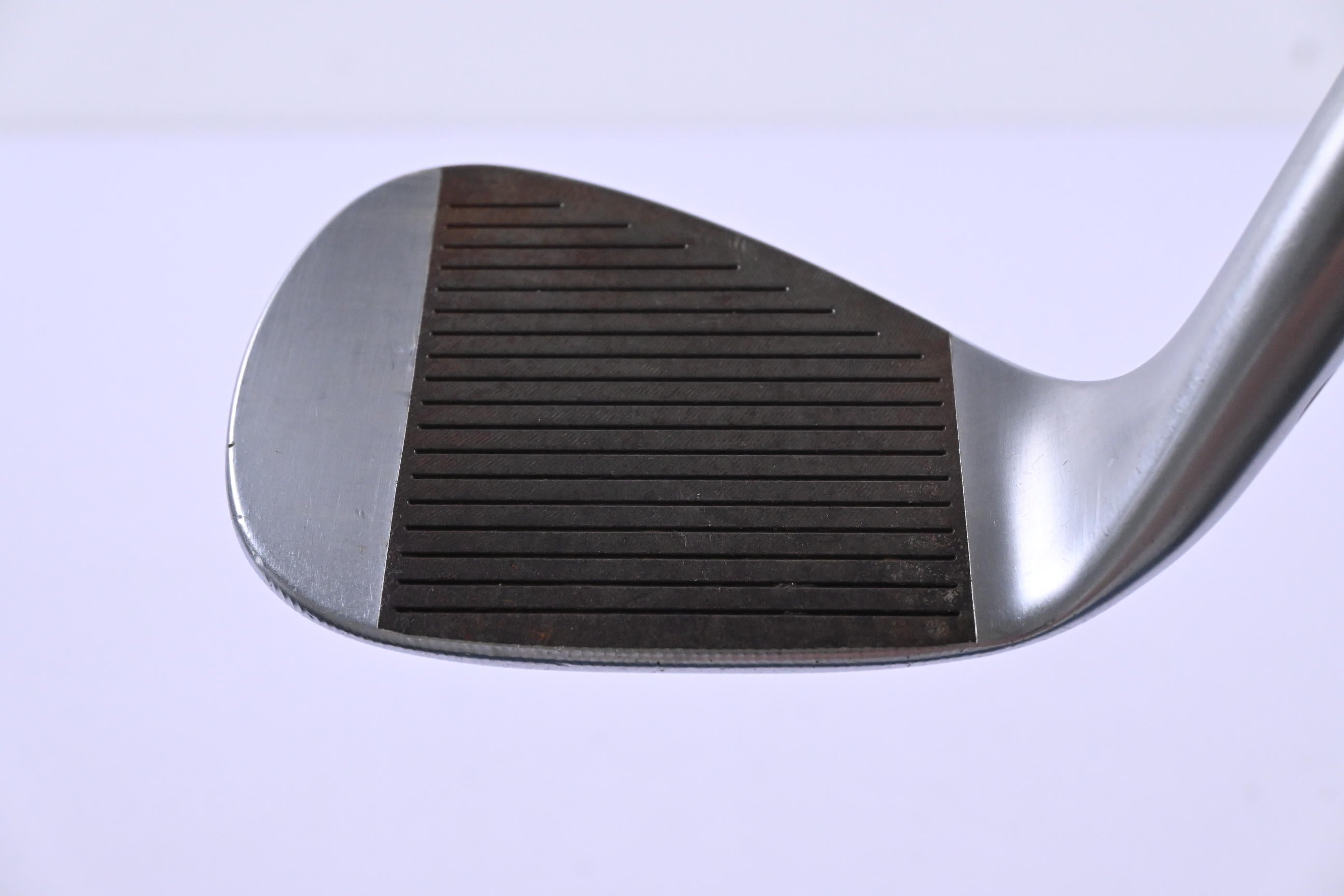 Taylormade Milled Grind 4 Sand Wedge / 54 Degree / Wedge Flex Dynamic Gold 115