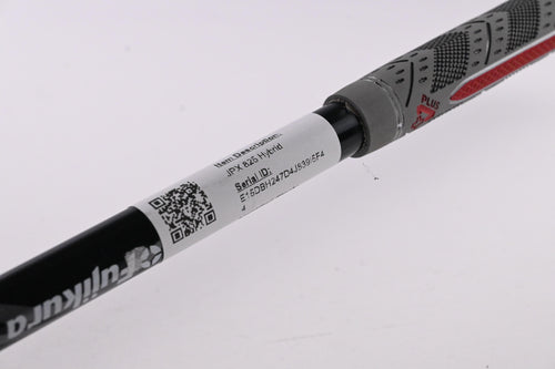 Mizuno JPX 825 #2 Hybrid / 16 Degree / Stiff Flex Fujikura Orochi 85 Shaft