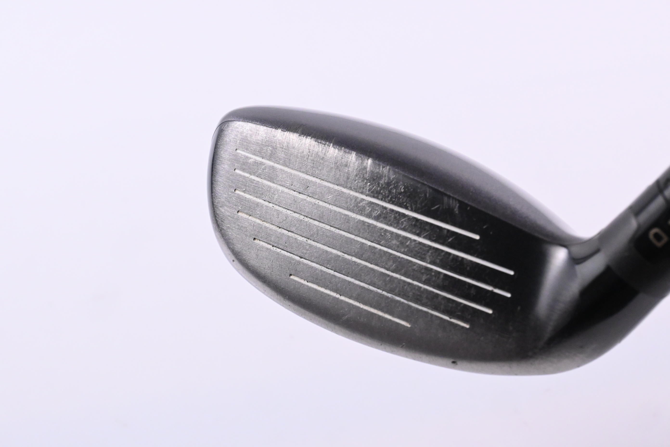 Titleist 816 H2 #3 Hybrid / 19 Degree / Stiff Flex HZRDUS Smoke RDX Black 80