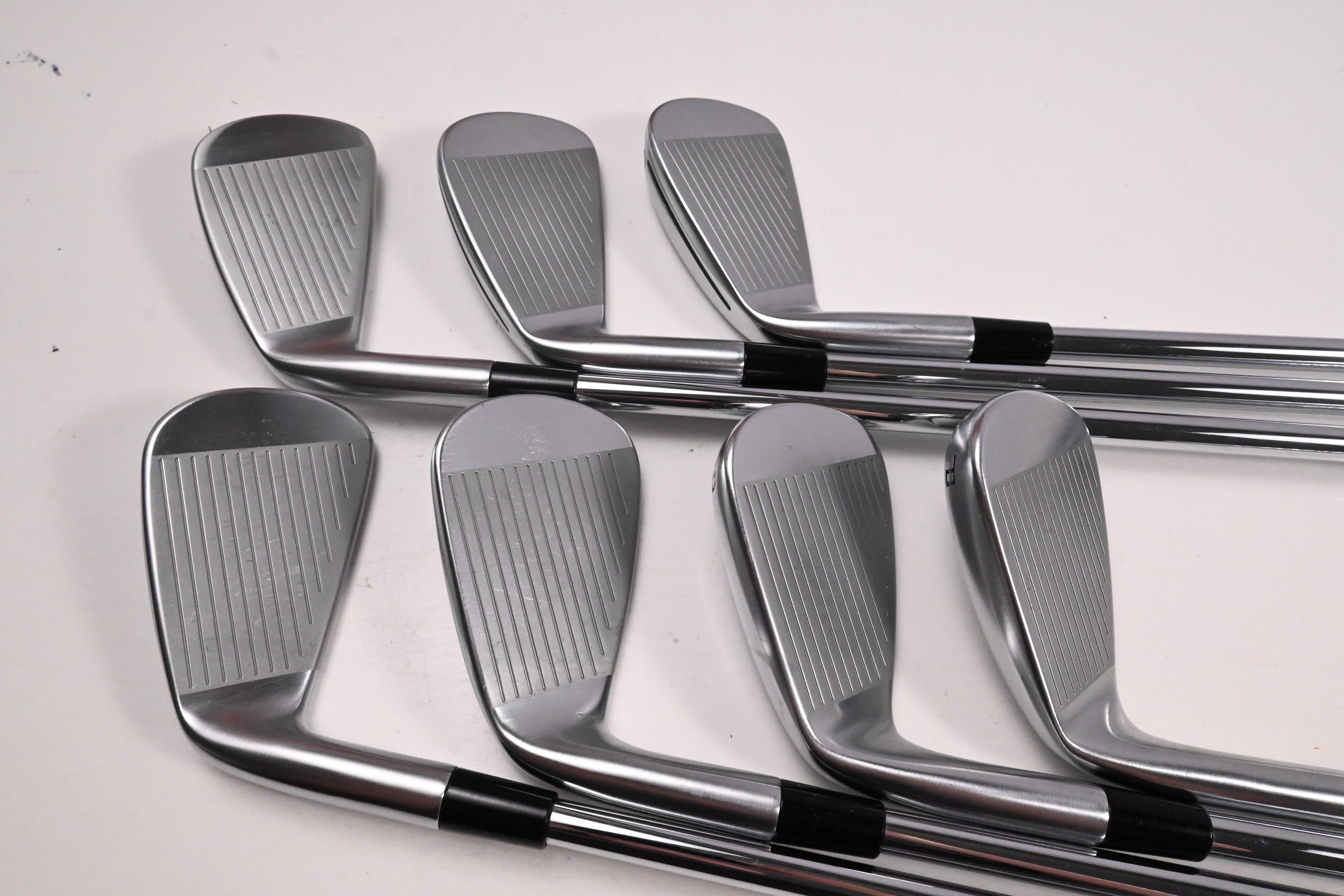 Taylormade P790 2025 Irons / 4-PW / Stiff Flex NS Pro Modus 3 105 Shafts