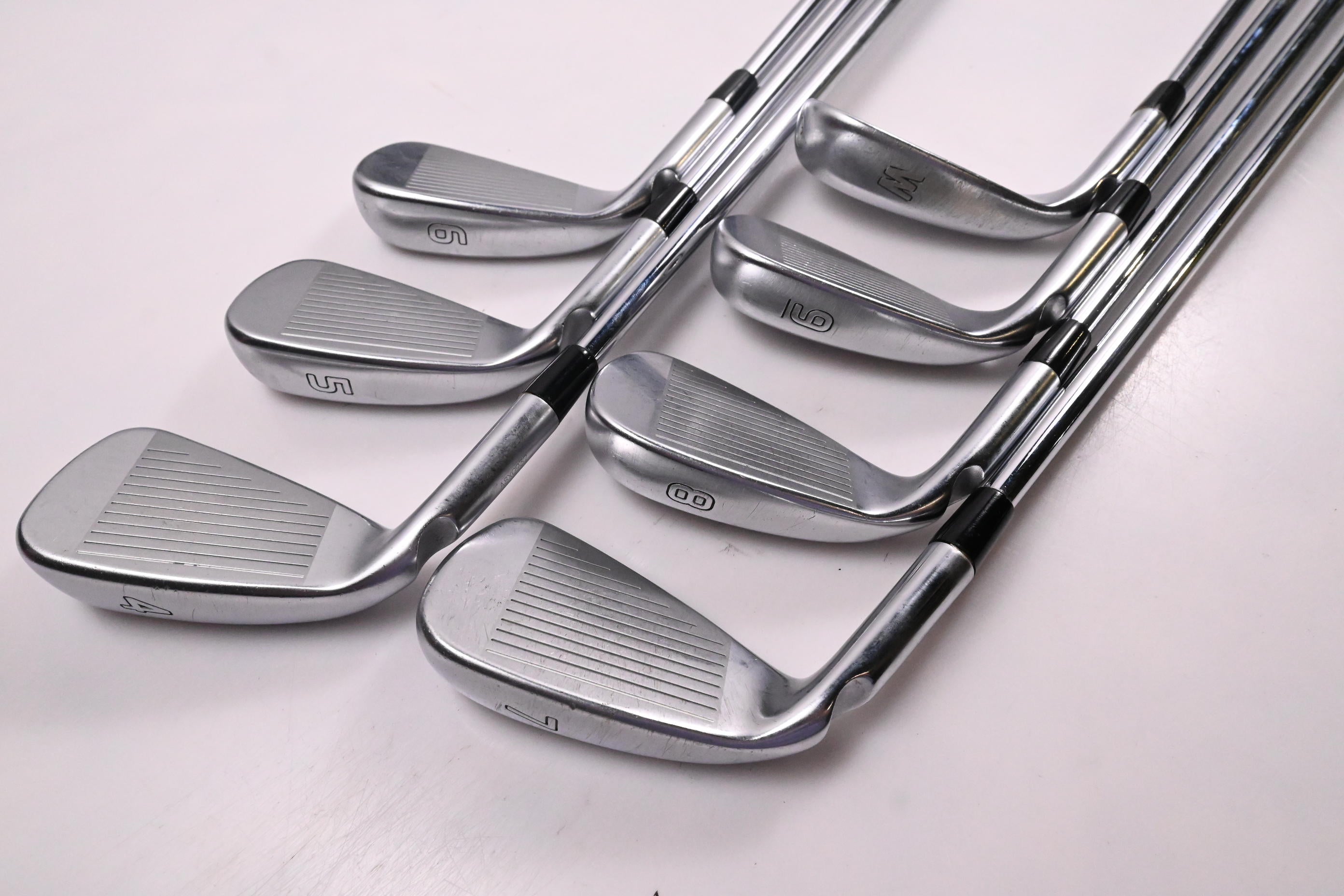 Ping G700 Irons / 4-PW / Blue Dot / Regular Flex Ping AWT 2.0 Shafts