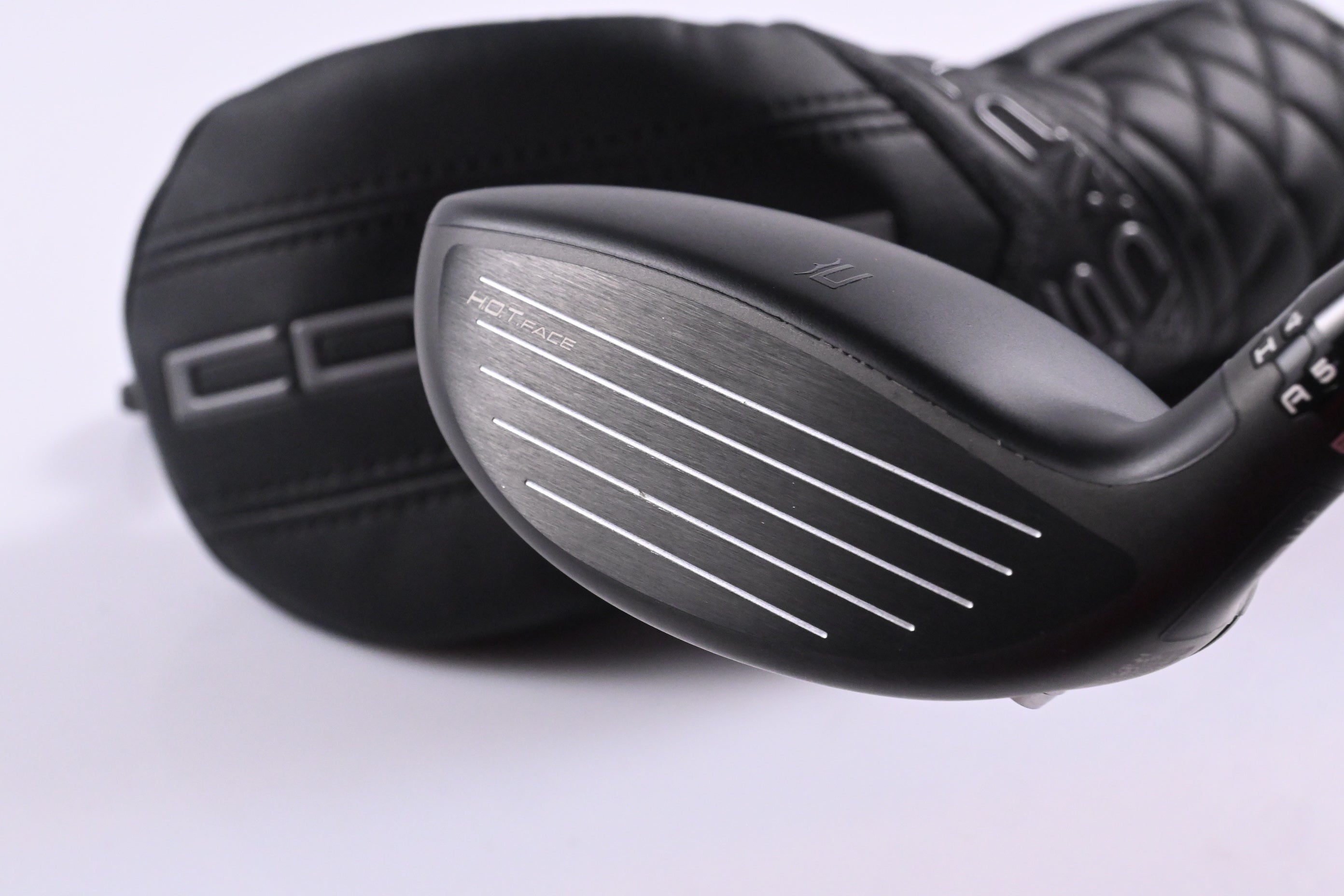 Cobra DS-Adapt Max #3 Wood / 15.5 Degree / Regular Flex Denali Red 50 Shaft