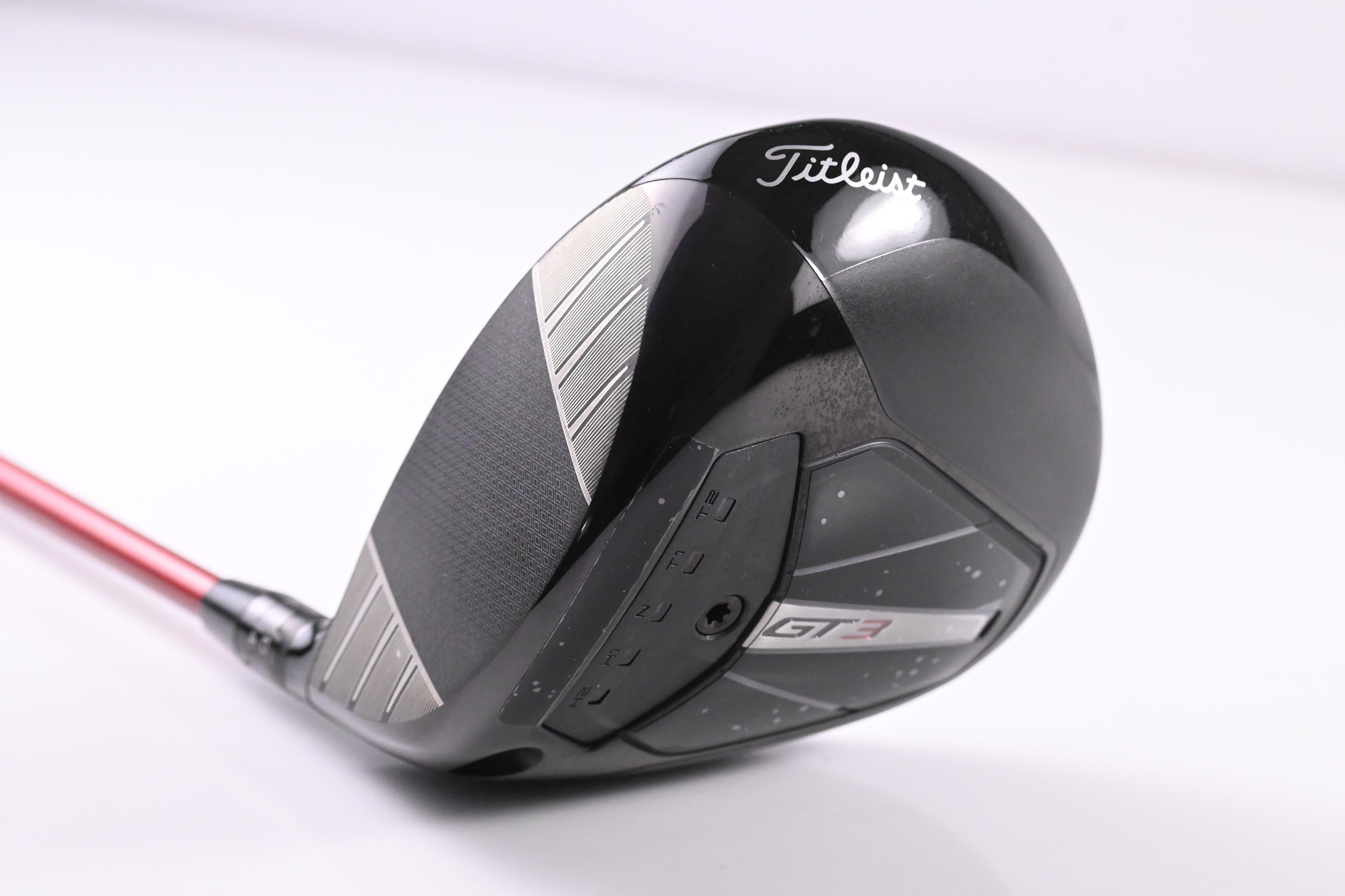 Left Hand Titleist GT3 Driver / 9 Degree / Regular Flex Project X Denali Red 50