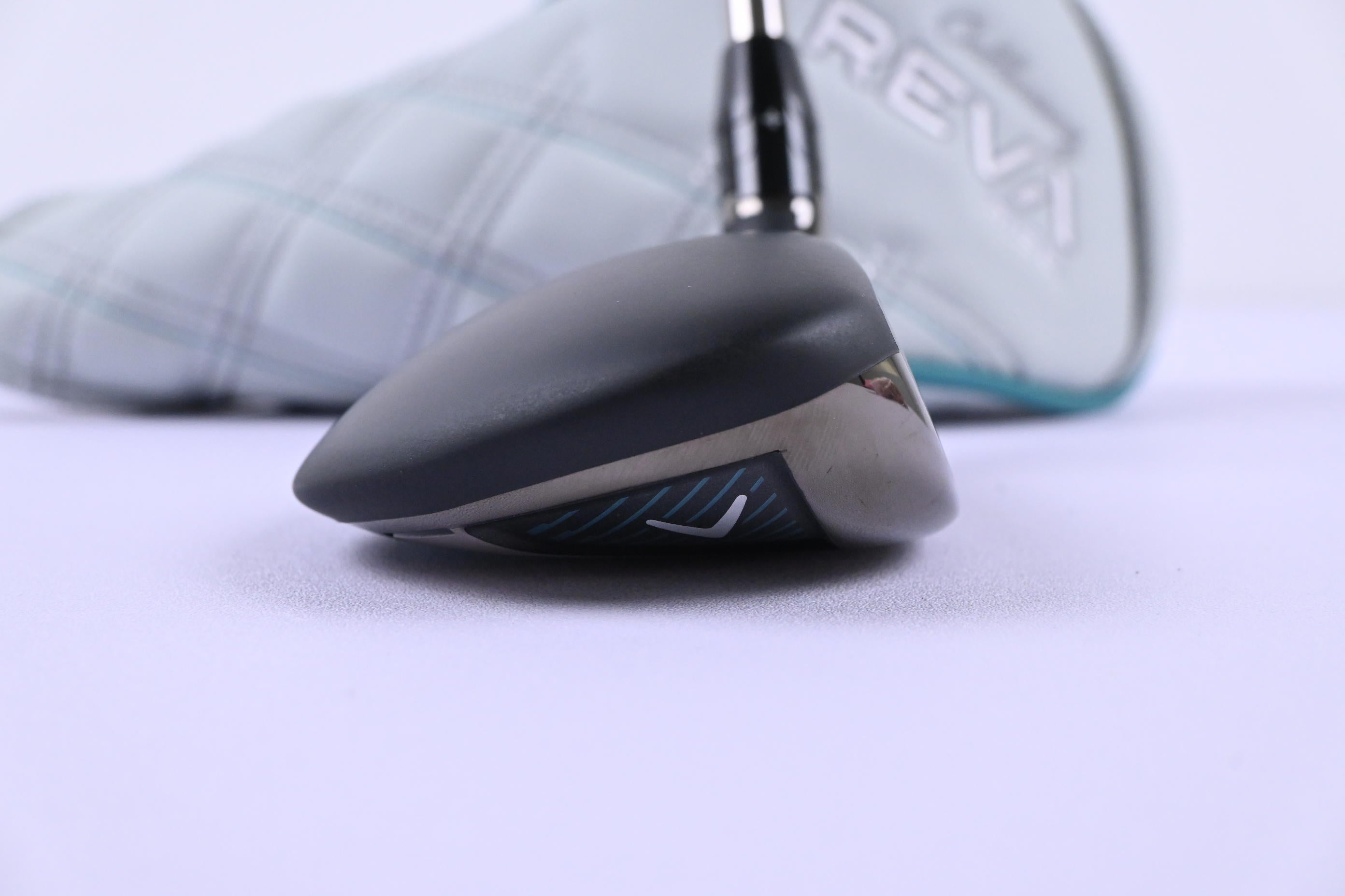Ladies Callaway Reva Rise #4 Hybrid / 22 Degree / Ladies Flex UST LIN-Q LTE 4