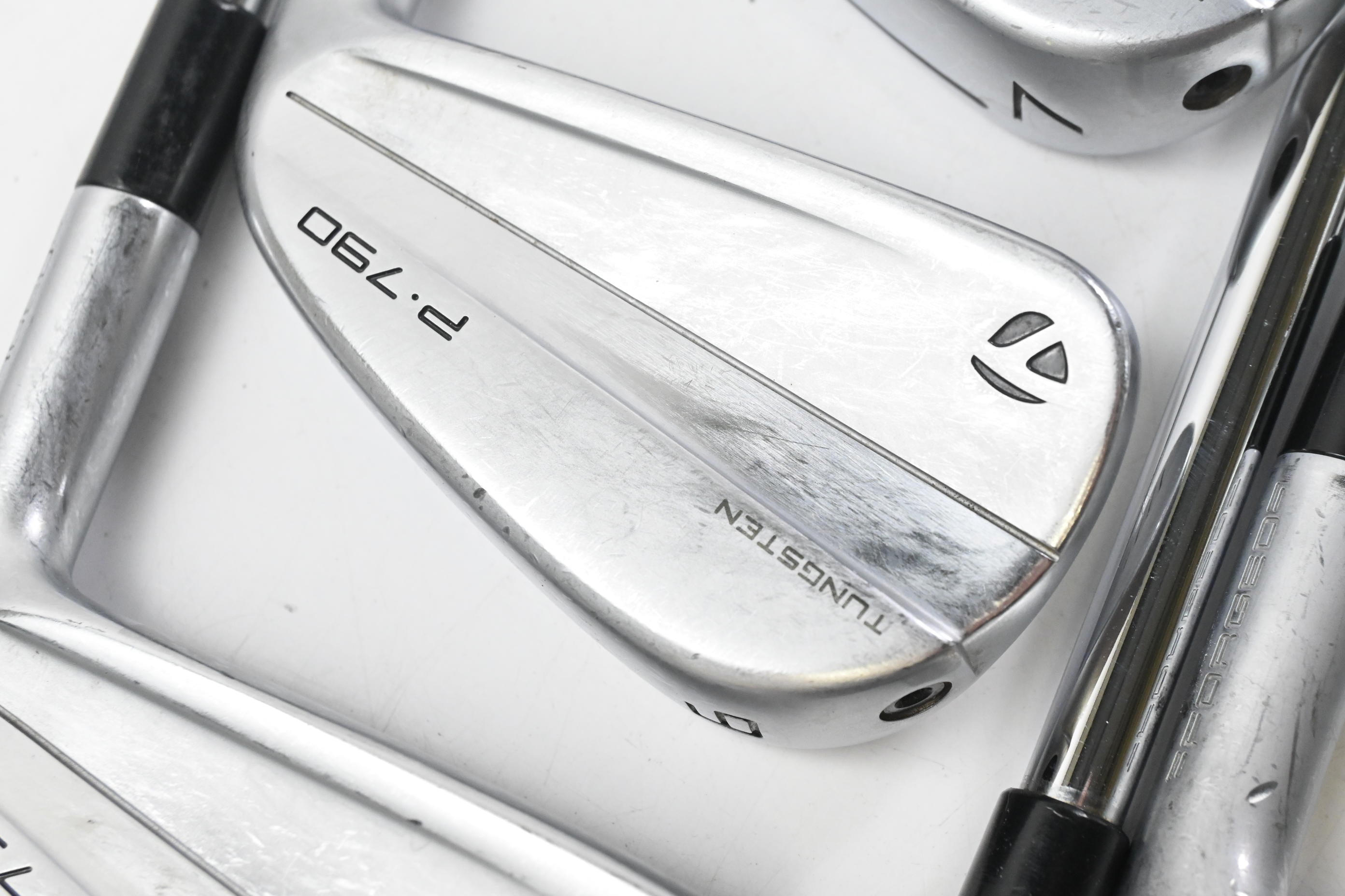 Taylormade P790 2023 Irons / 5-PW+GW / Stiff Flex Project X Rifle Steel Shaft