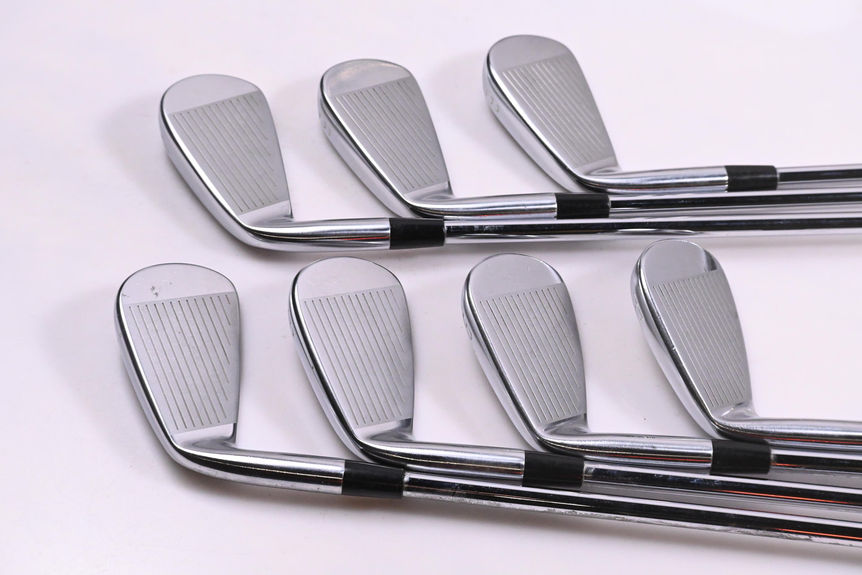 Mizuno Pro 245 Irons / 4-PW / Regular Flex Dynamic Gold Mid 100 R300 Shafts