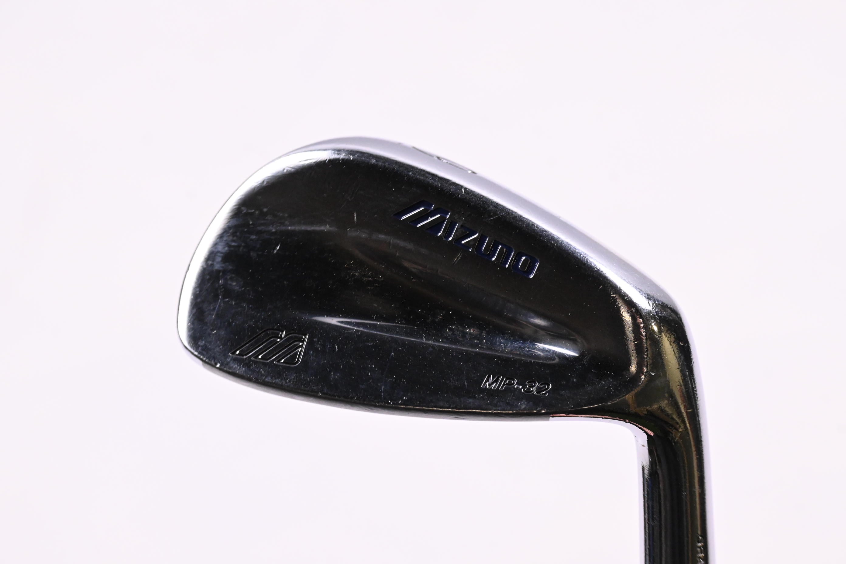 Mizuno MP-32 #9 Iron / Regular Flex Dynamic Gold R300 Shaft