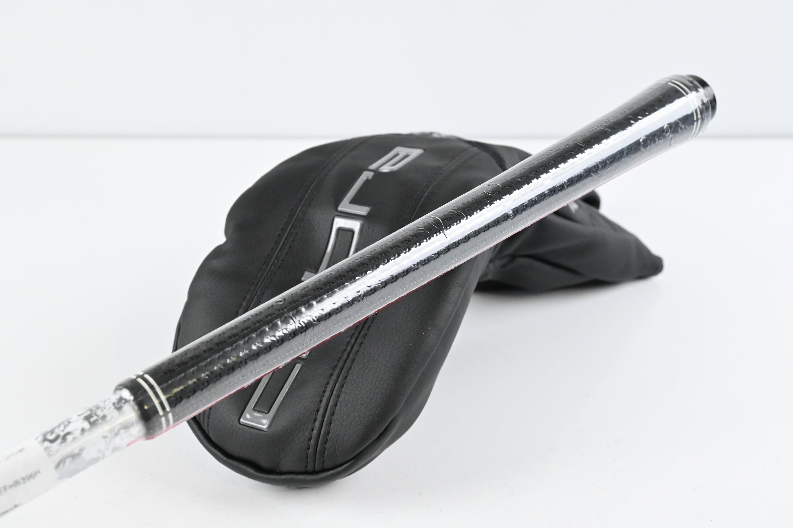 Cobra DS-Adapt MAX-D Driver / 10.5 Degree / Senior Flex Denali Red 50 Shaft