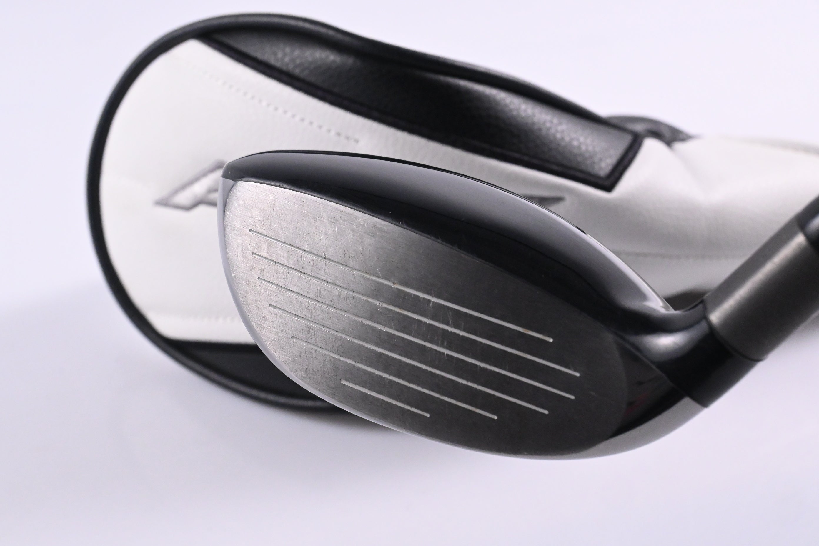 Callaway Apex UW 24 #3 Hybrid / 19 Degree / Regular Flex MMT 70 Shaft