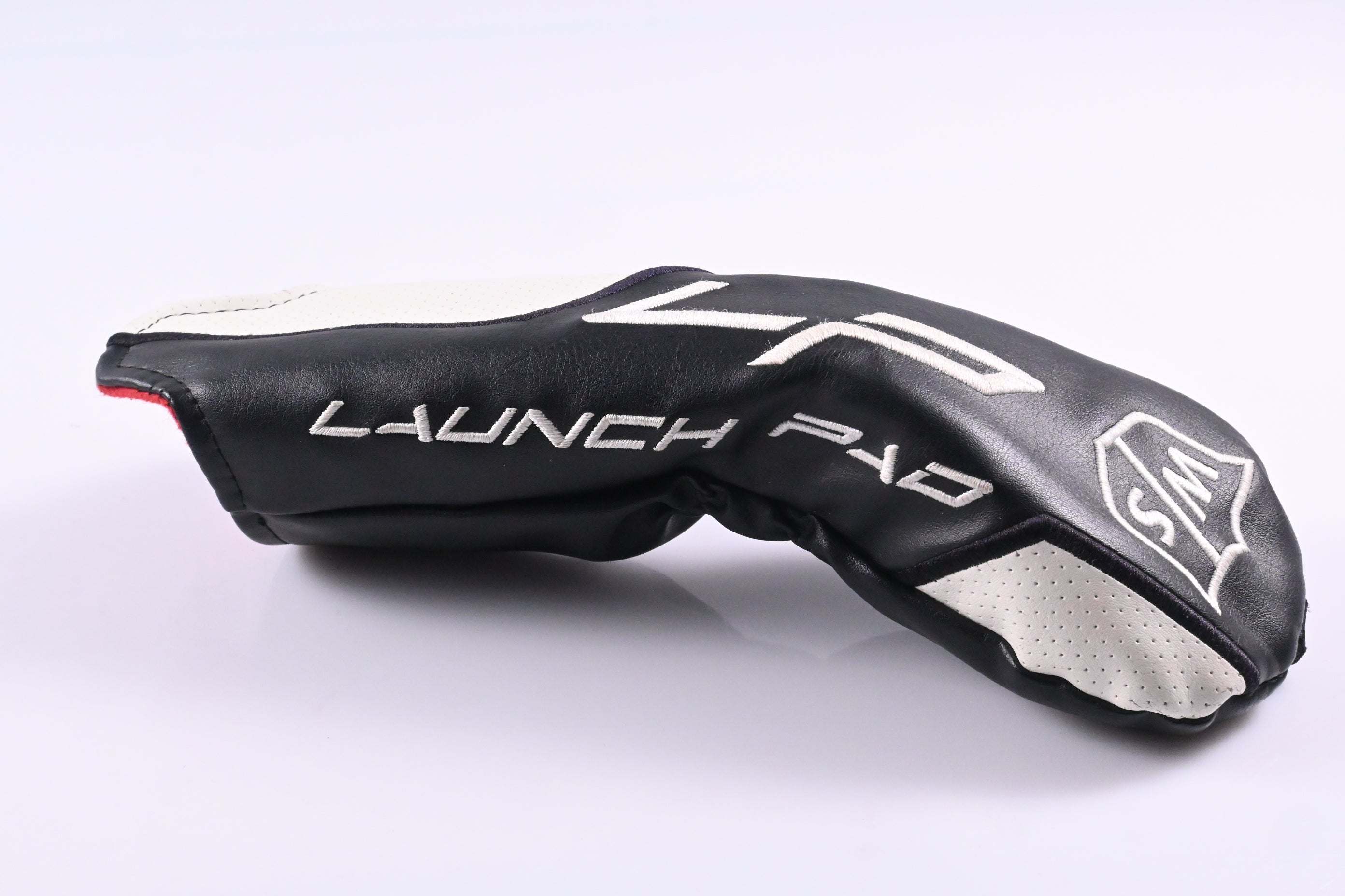 Wilson Launch Pad #3 Hybrid / 19.5 Degree / Regular Flex Helium Black 66g Shaft