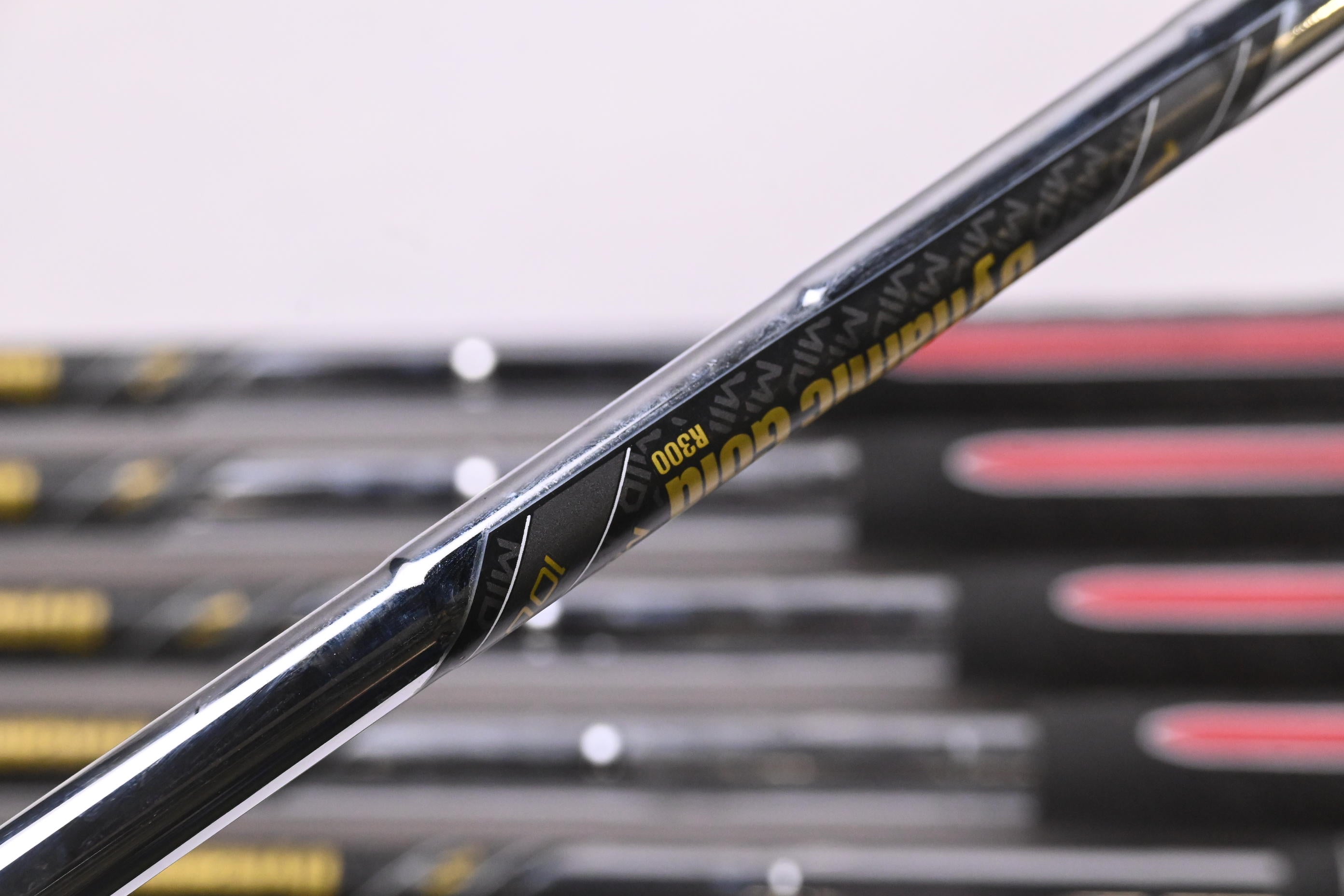 Mizuno Pro 245 Irons / 4-PW / Regular Flex Dynamic Gold Mid 100 R300 Shafts