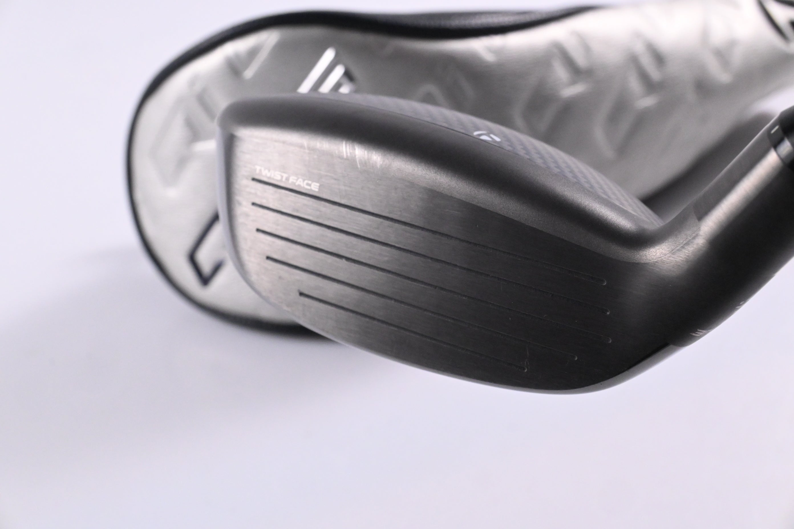 Taylormade Qi35 #2 Hybrid / 17 Degree / Stiff Flex Speeder NX TCS 60 Shaft