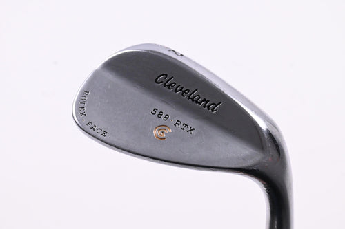 Cleveland 588 RTX Gap Wedge / 52 Degree / Wedge Flex Dynamic Gold Shaft