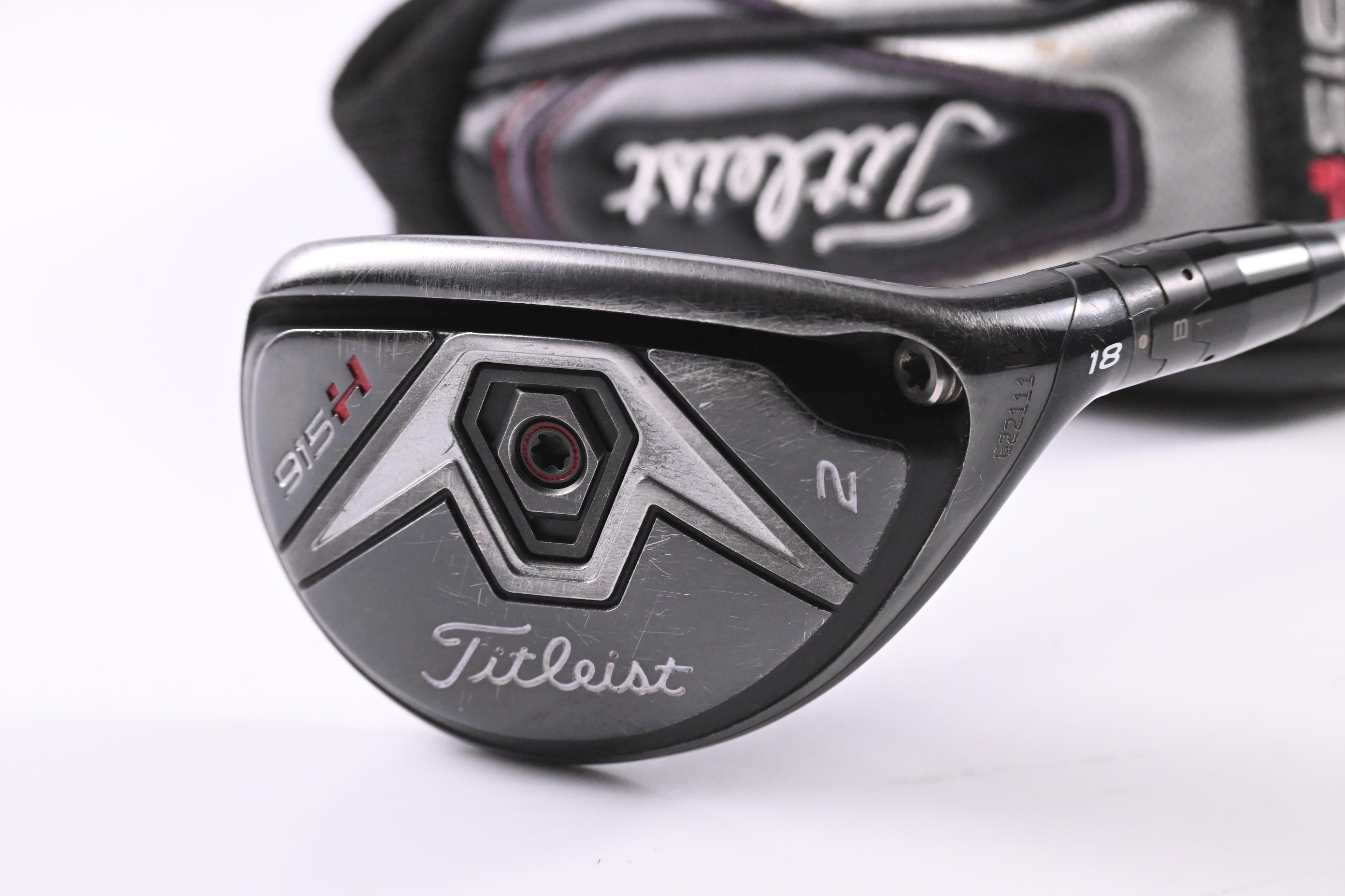Titleist 915H #2 Hybrid / 18 Degree / Stiff Flex Diamana D+ White 90 Shaft