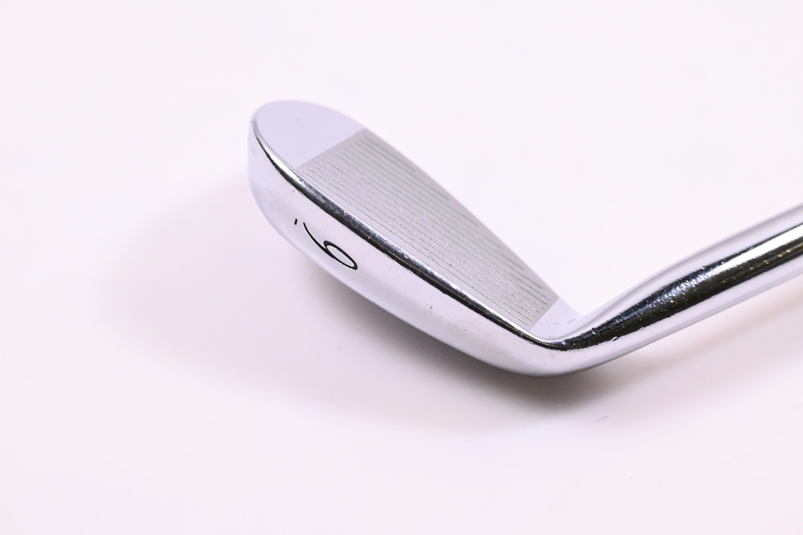 Mizuno MP-32 #9 Iron / Regular Flex Dynamic Gold R300 Shaft