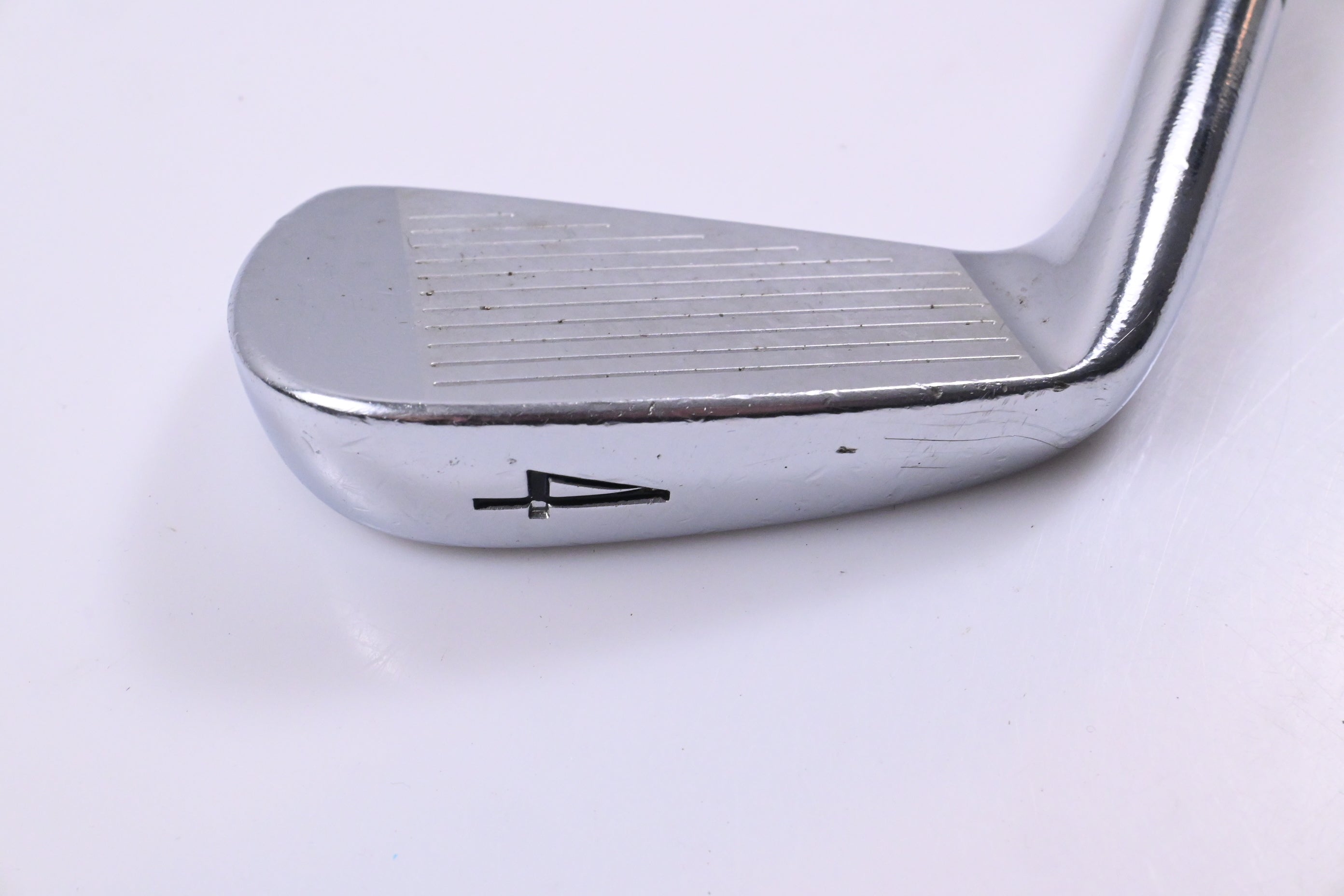 Titleist 695CB #4 Iron / 23 Degree / Stiff Flex Dynamic Gold S300 Shaft