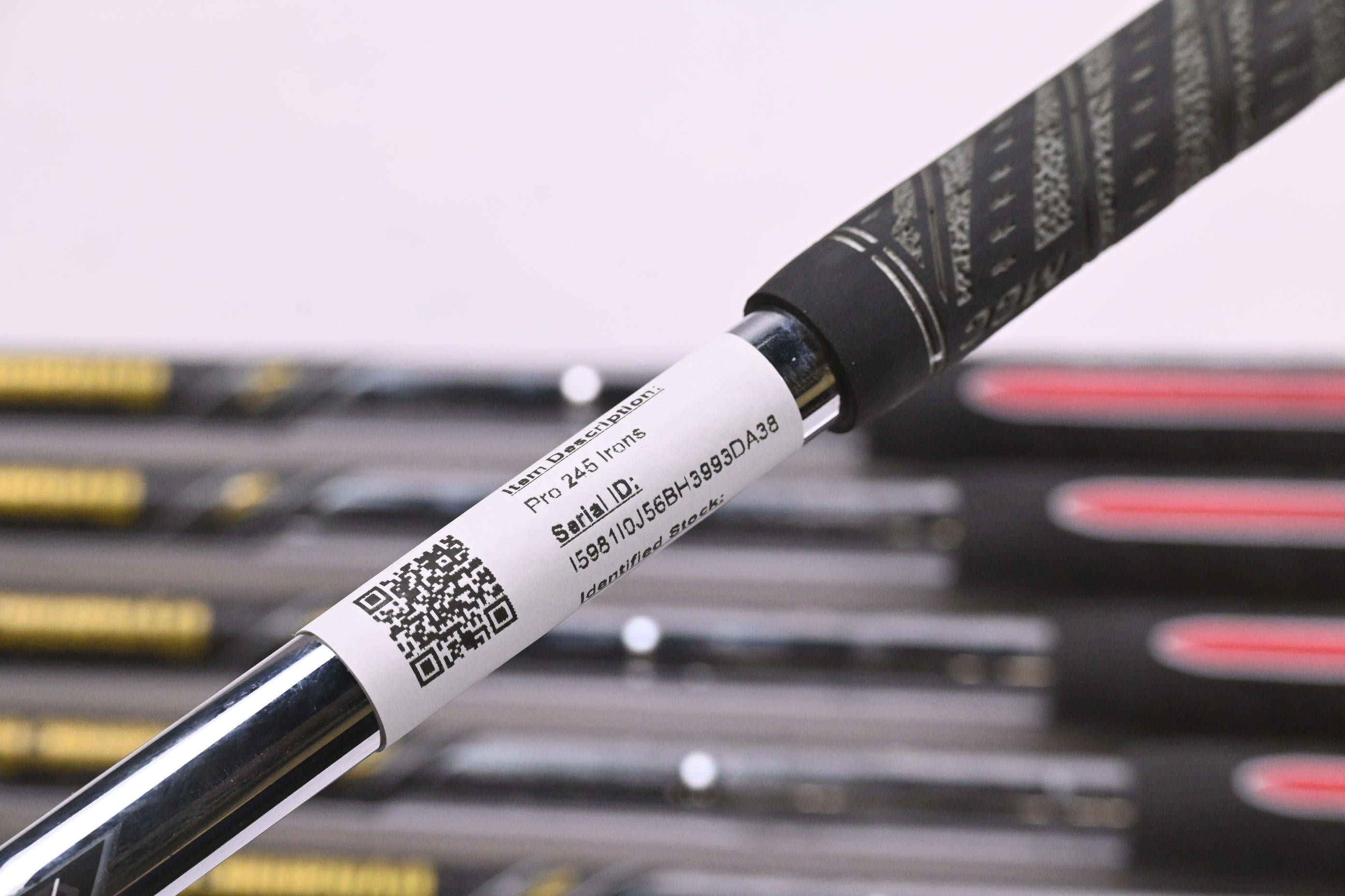 Mizuno Pro 245 Irons / 4-PW / Regular Flex Dynamic Gold Mid 100 R300 Shafts