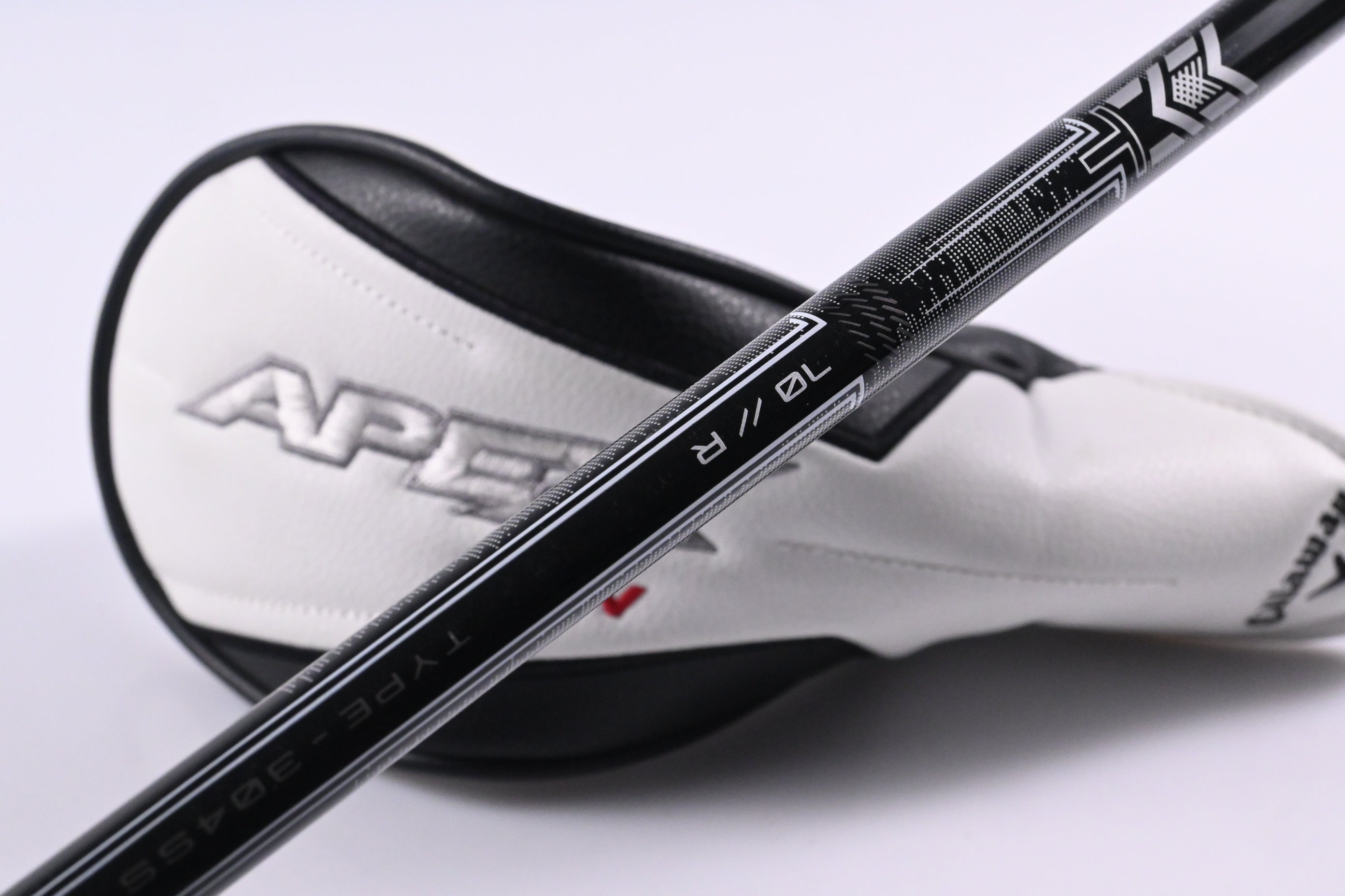 Callaway Apex UW 24 #3 Hybrid / 19 Degree / Regular Flex MMT 70 Shaft