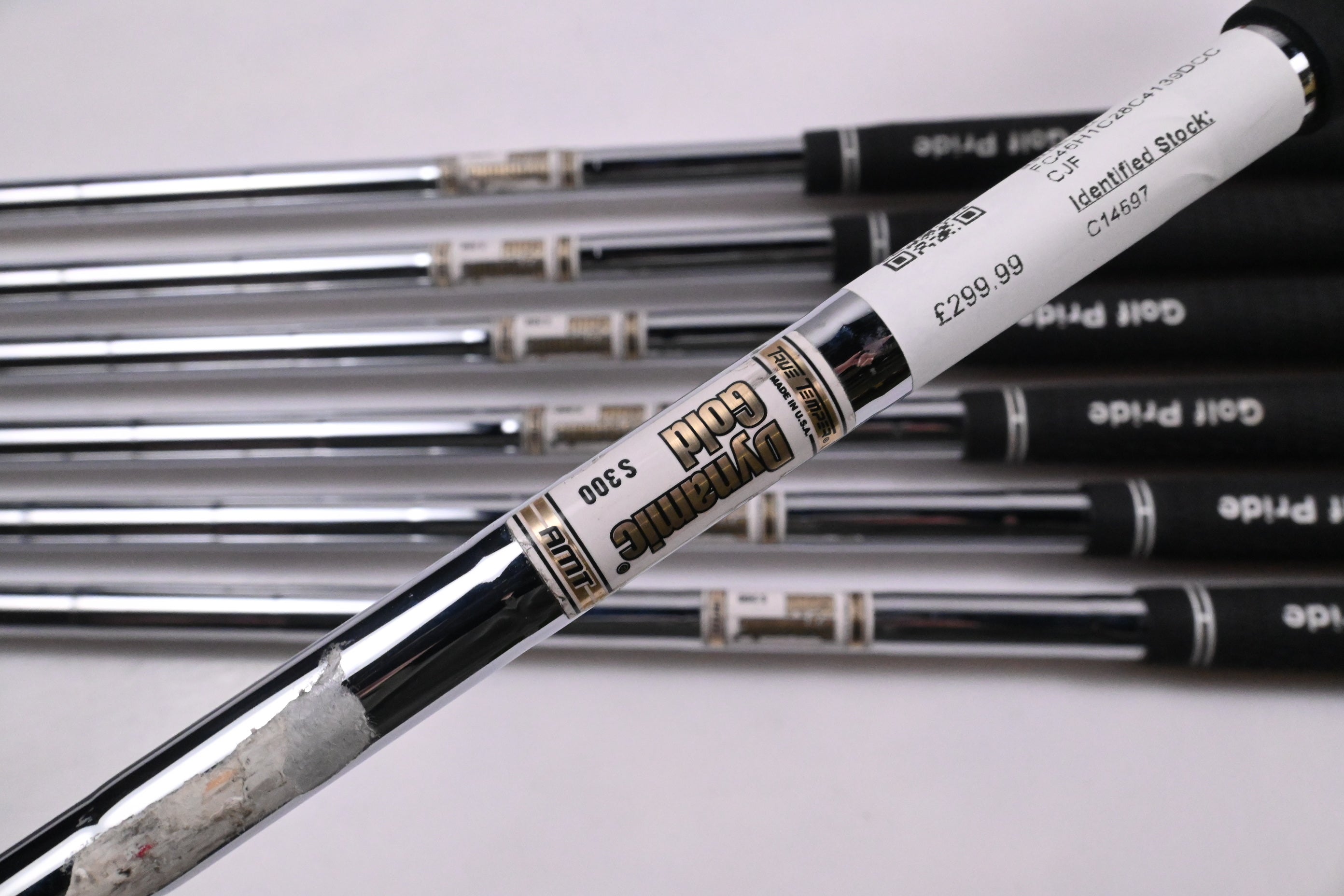 Titleist 716 CB Irons / 4-PW / Stiff Flex Dynamic Gold AMT S300 Shafts