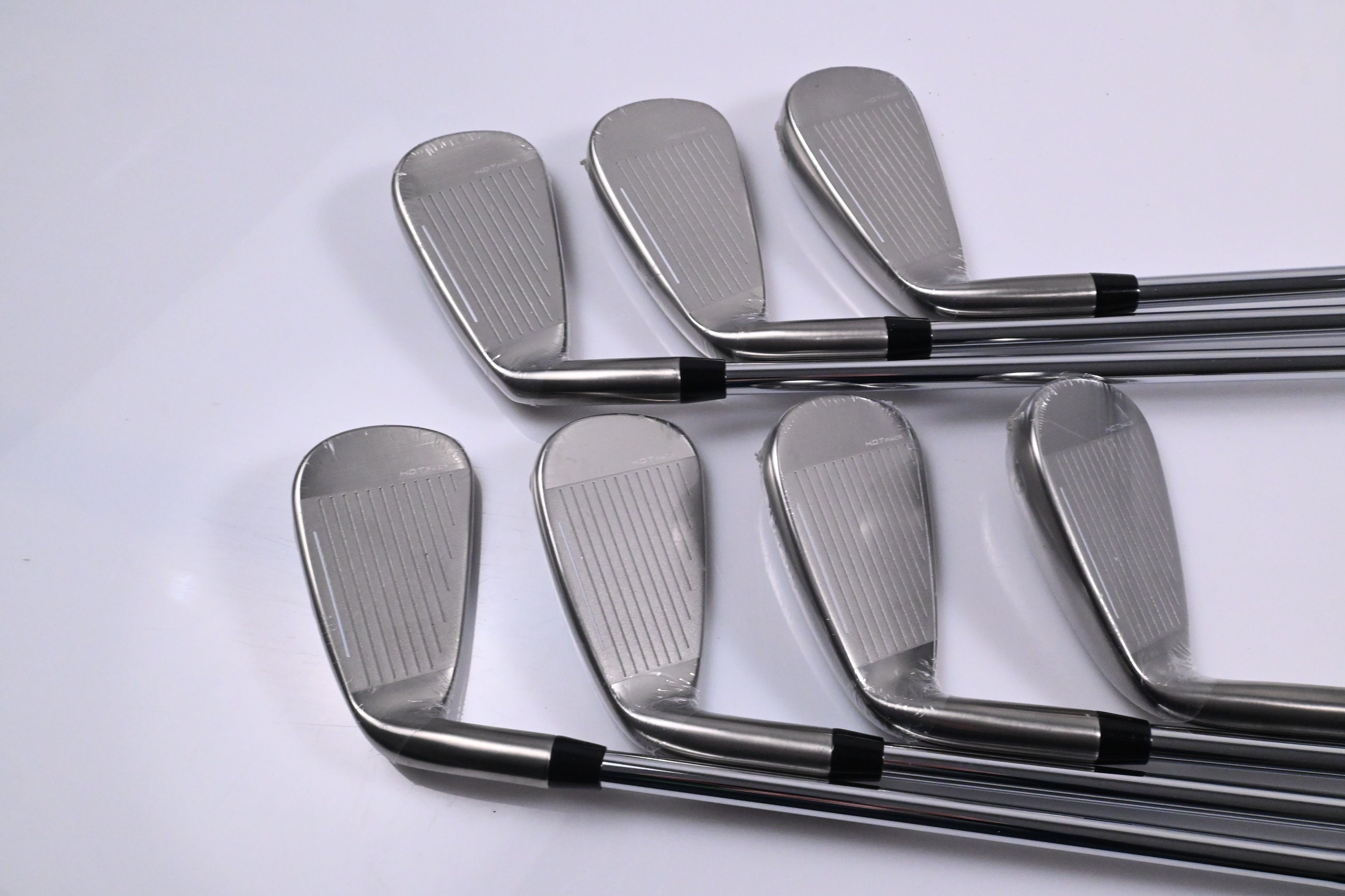 Cobra DS-Adapt Irons / 4-PW / Regular Flex KBS Tour Lite Shafts