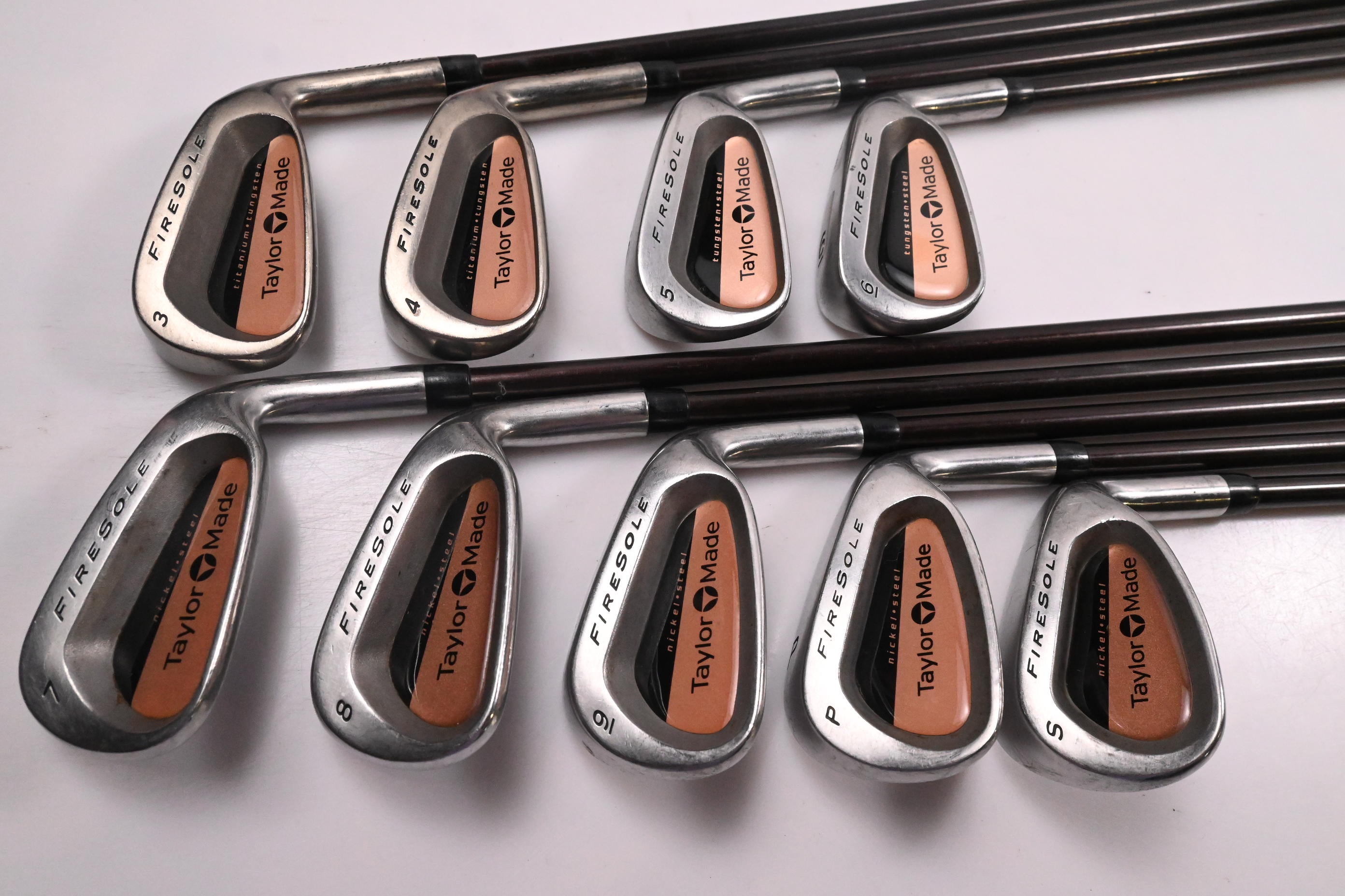 Taylormade Firesole Irons / 3-PW+SW / Regular Flex Taylormade Bubble 80 Shafts