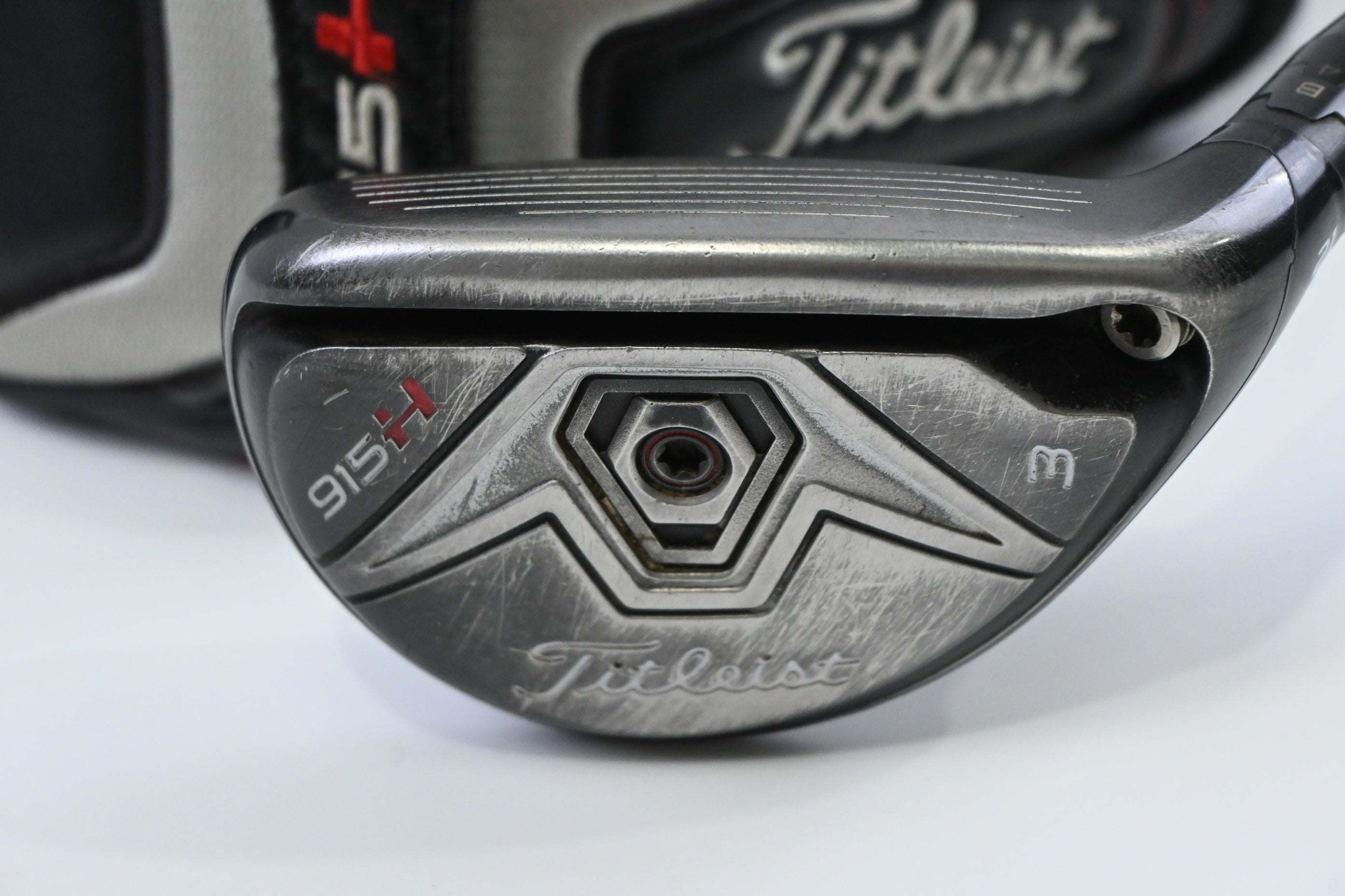 Titleist 915H #3 Hybrid / 21 Degree / Regular Flex Diamana M+ 60 Shaft