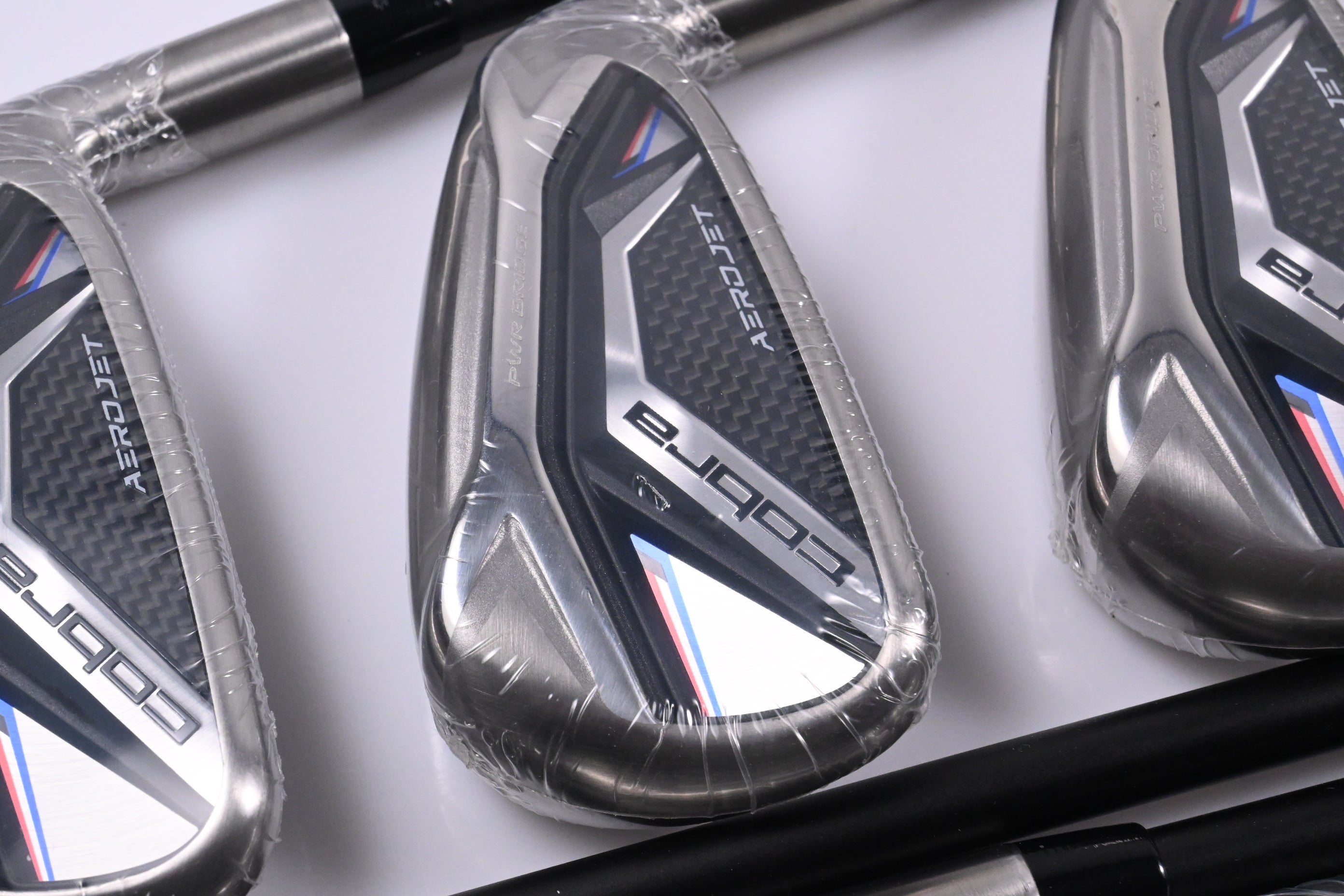 Cobra Aerojet Irons / 5-PW+SW / Senior Flex KBS PGI 65 Shafts
