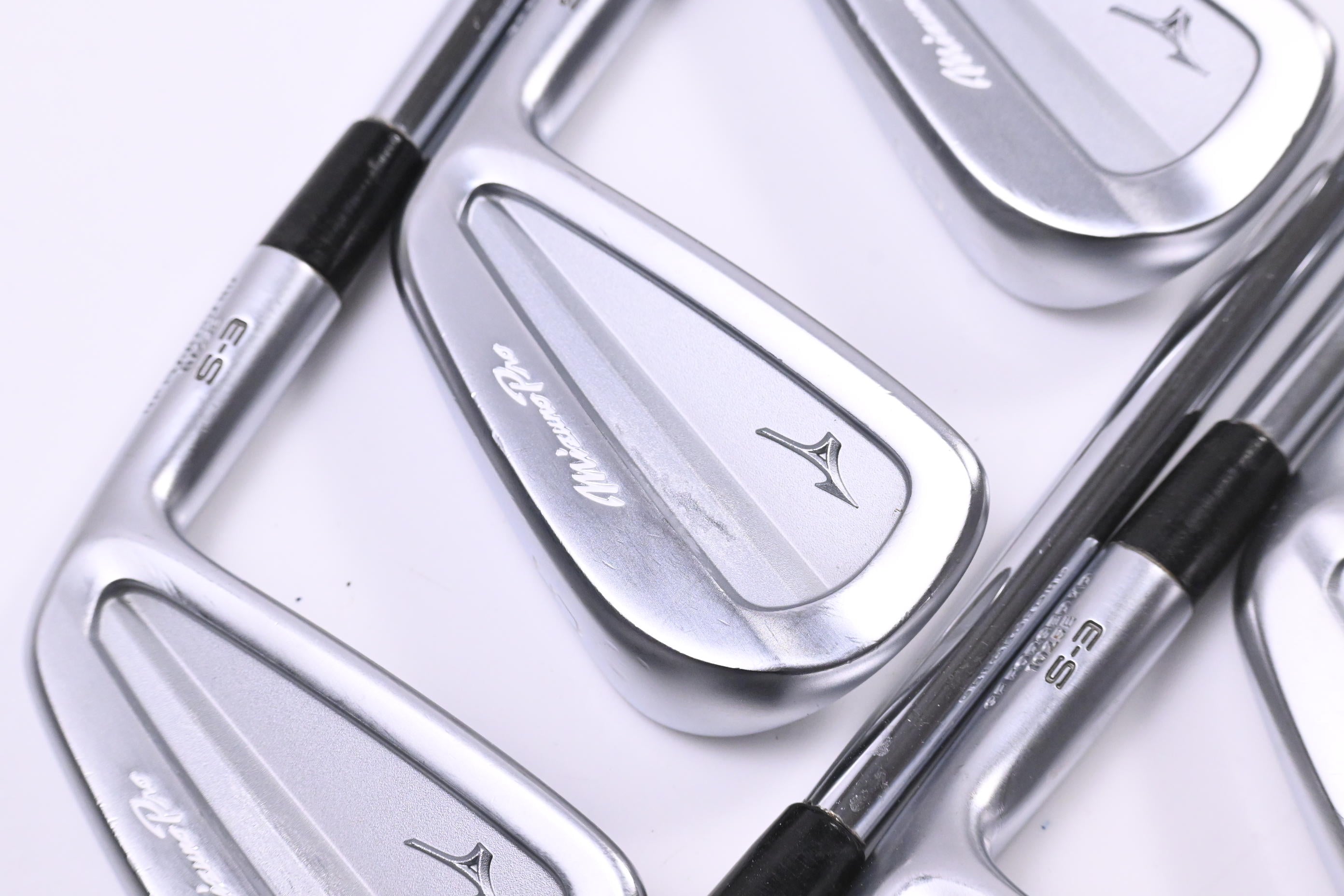 Mizuno Pro S-3 Irons / 4-PW / X-Flex Dynamic Gold Mid X100 Tour Issue Shafts
